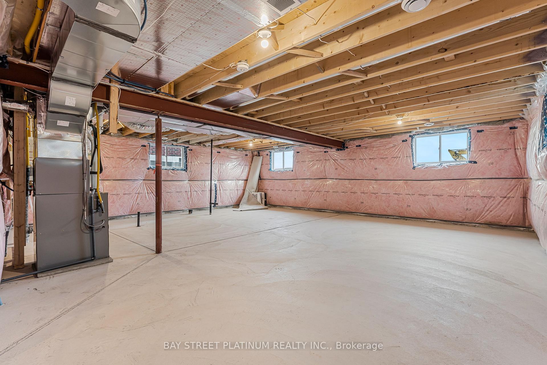 Photo 26 of 15 Alicia Cres, Thorold, Hurricane/Merrittville — HOMEH