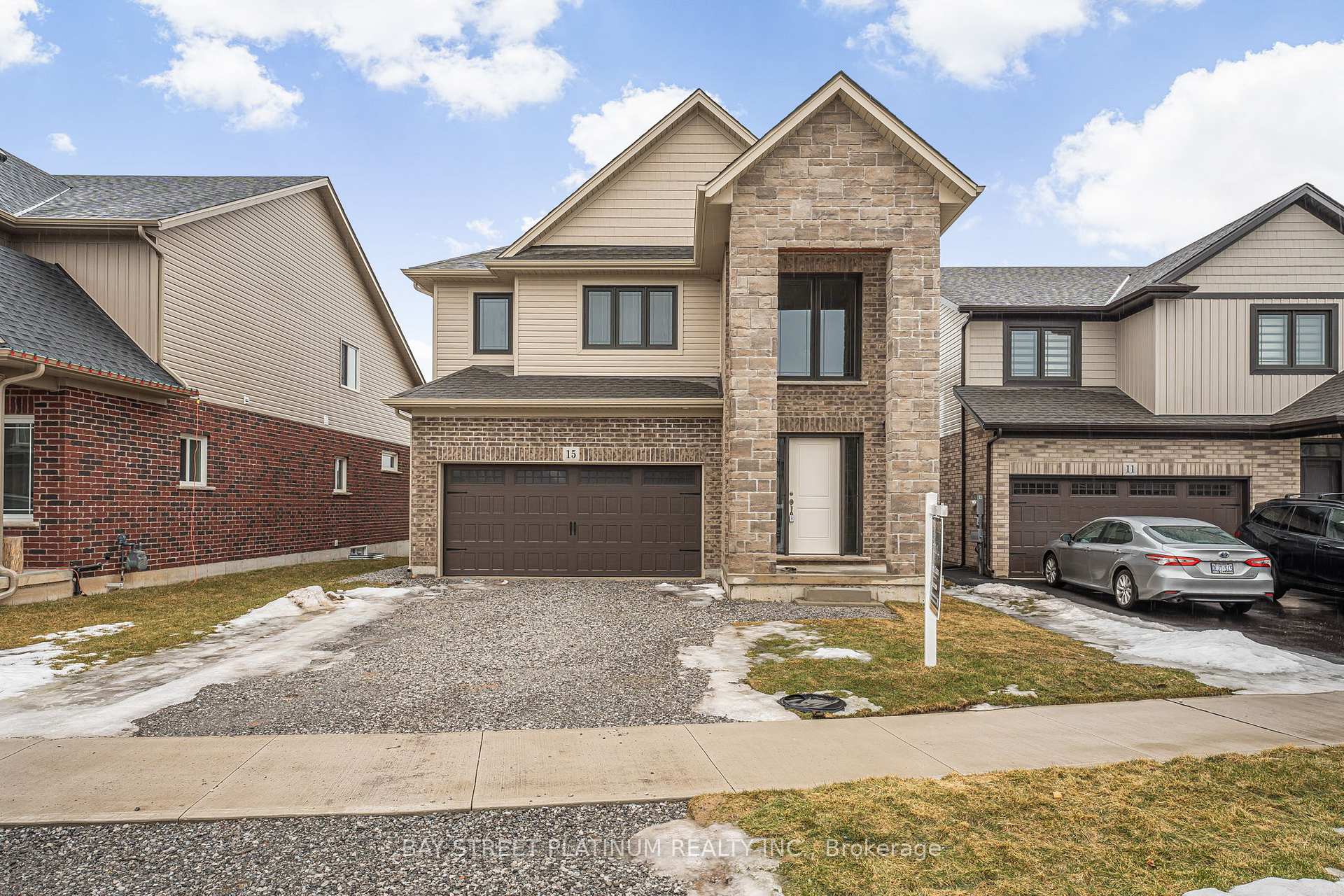 Photo 28 of 15 Alicia Cres, Thorold, Hurricane/Merrittville — HOMEH