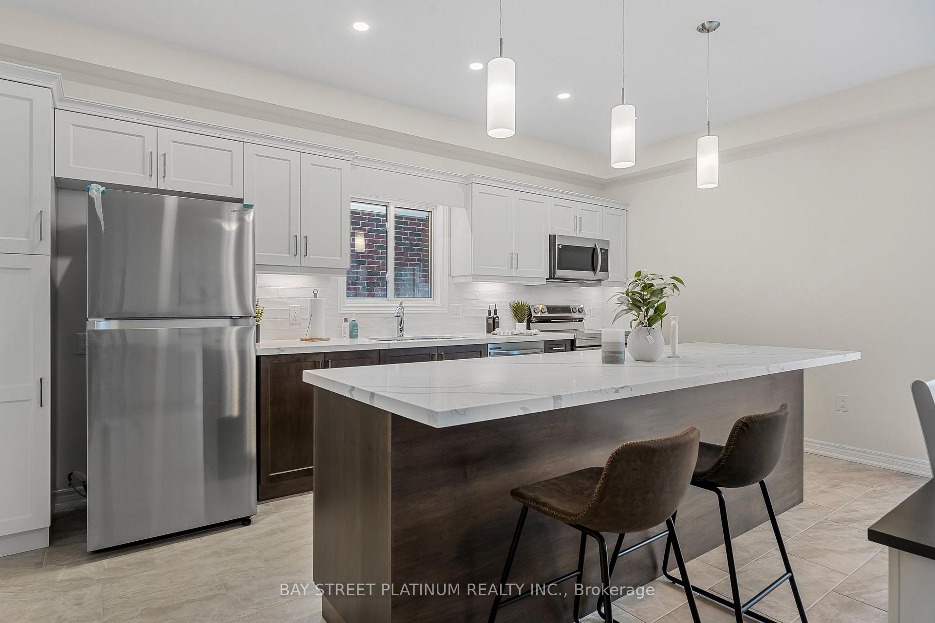 Photo 41 of 15 Alicia Cres, Thorold, Hurricane/Merrittville — HOMEH