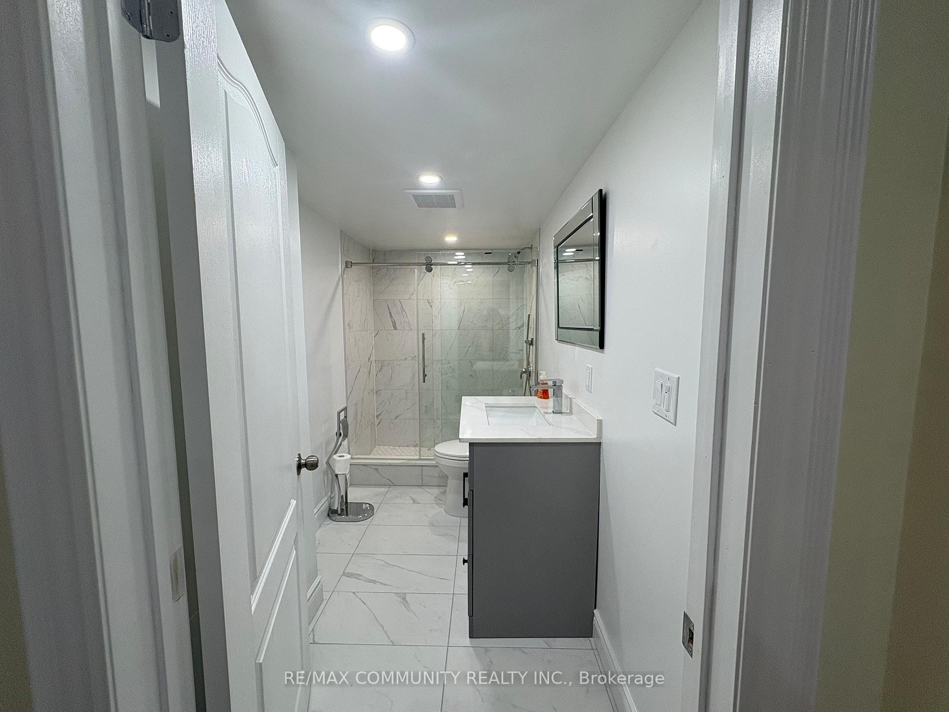 Photo 3 of 117 Millhouse Crescent, Scarborough, Rouge — HOMEH