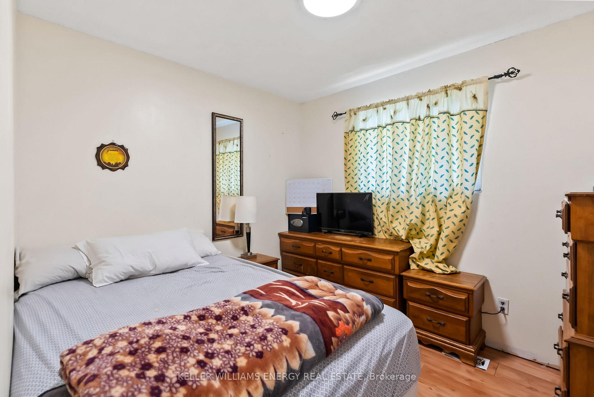 Photo 18 of 110 Littleleaf Drive, Scarborough, Malvern — HOMEH
