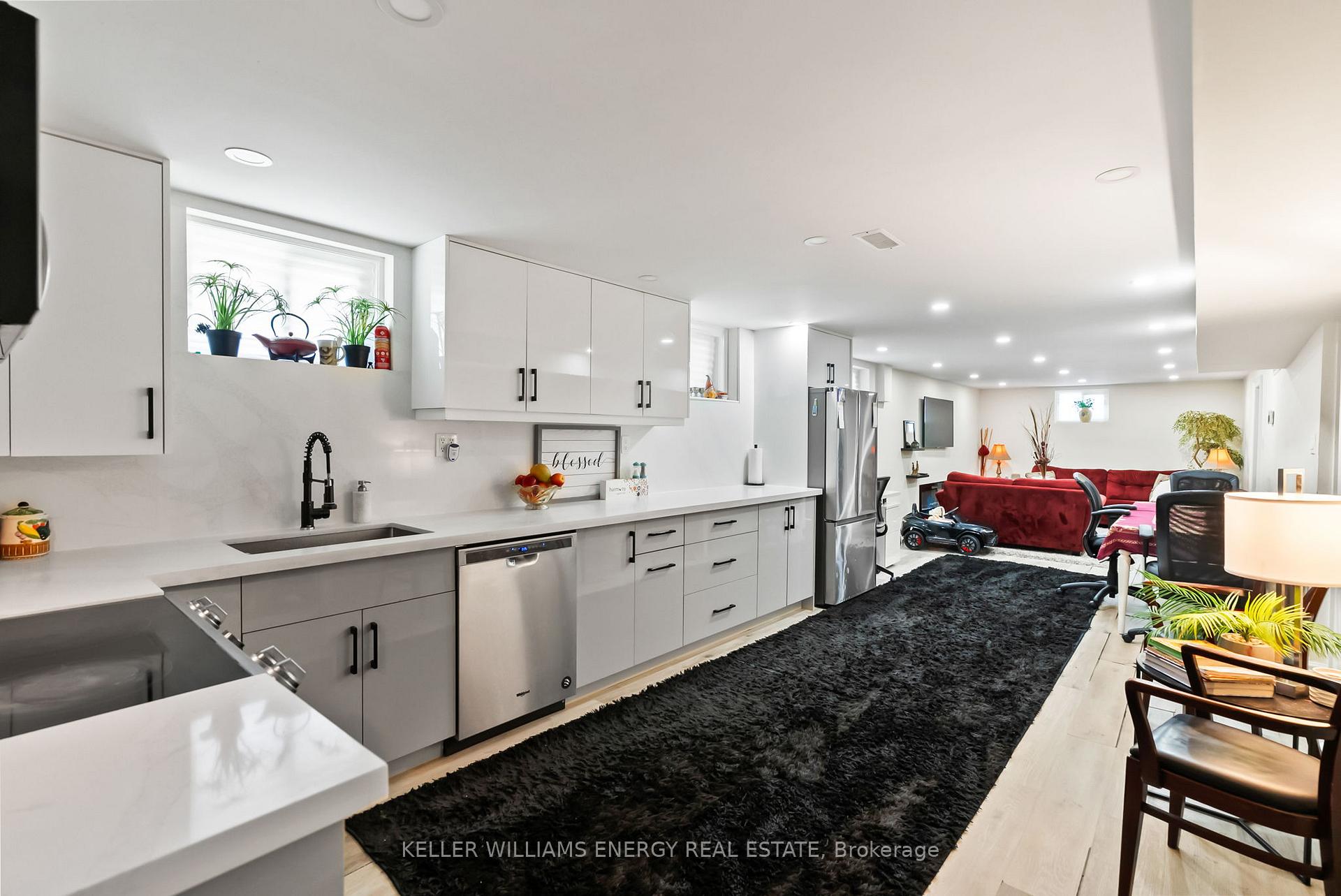 Photo 23 of 110 Littleleaf Drive, Scarborough, Malvern — HOMEH