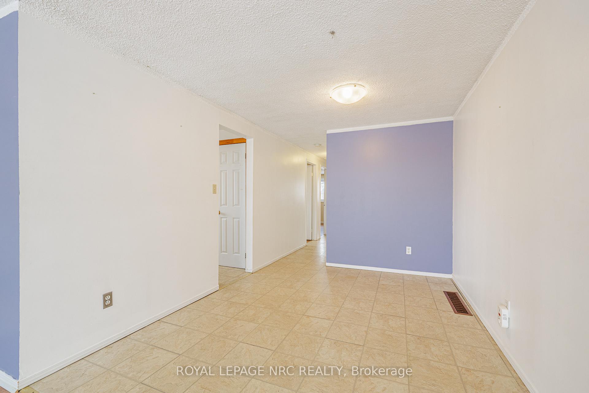 Photo 8 of 38 Buchanan Crescent, Thorold, Confederation Heights — HOMEH