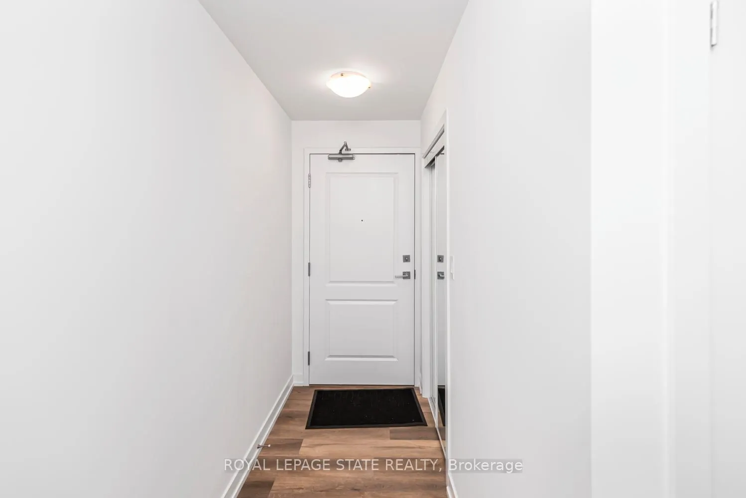 Photo 9 of Unit 1009, 470 Dundas Street E, Hamilton, Waterdown — HOMEH