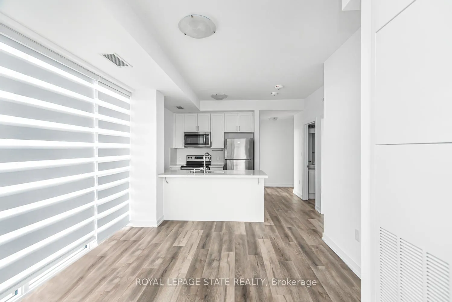 Photo 11 of Unit 1009, 470 Dundas Street E, Hamilton, Waterdown — HOMEH