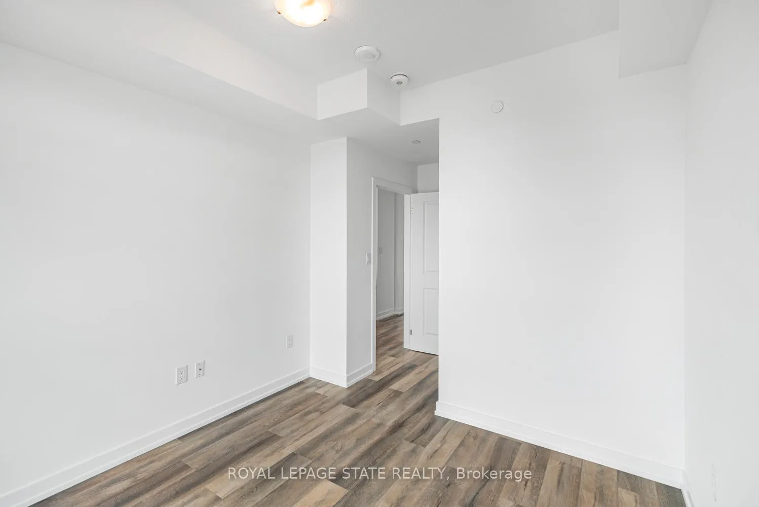 Photo 27 of Unit 1009, 470 Dundas Street E, Hamilton, Waterdown — HOMEH