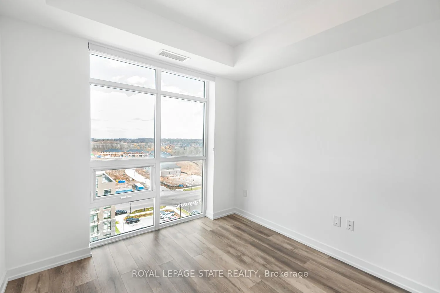 Photo 28 of Unit 1009, 470 Dundas Street E, Hamilton, Waterdown — HOMEH