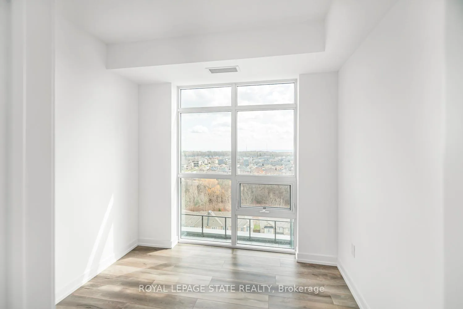 Photo 29 of Unit 1009, 470 Dundas Street E, Hamilton, Waterdown — HOMEH