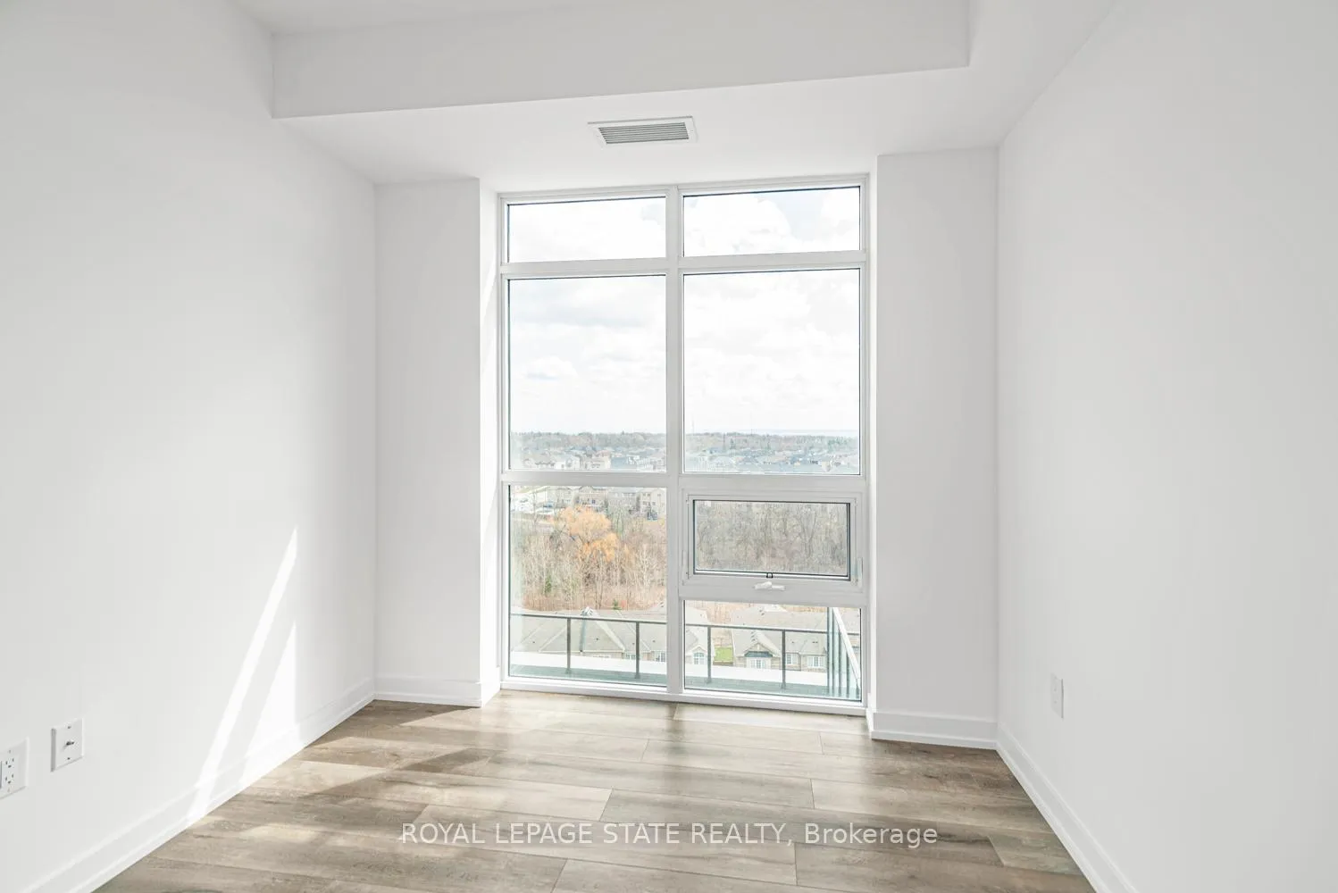 Photo 31 of Unit 1009, 470 Dundas Street E, Hamilton, Waterdown — HOMEH