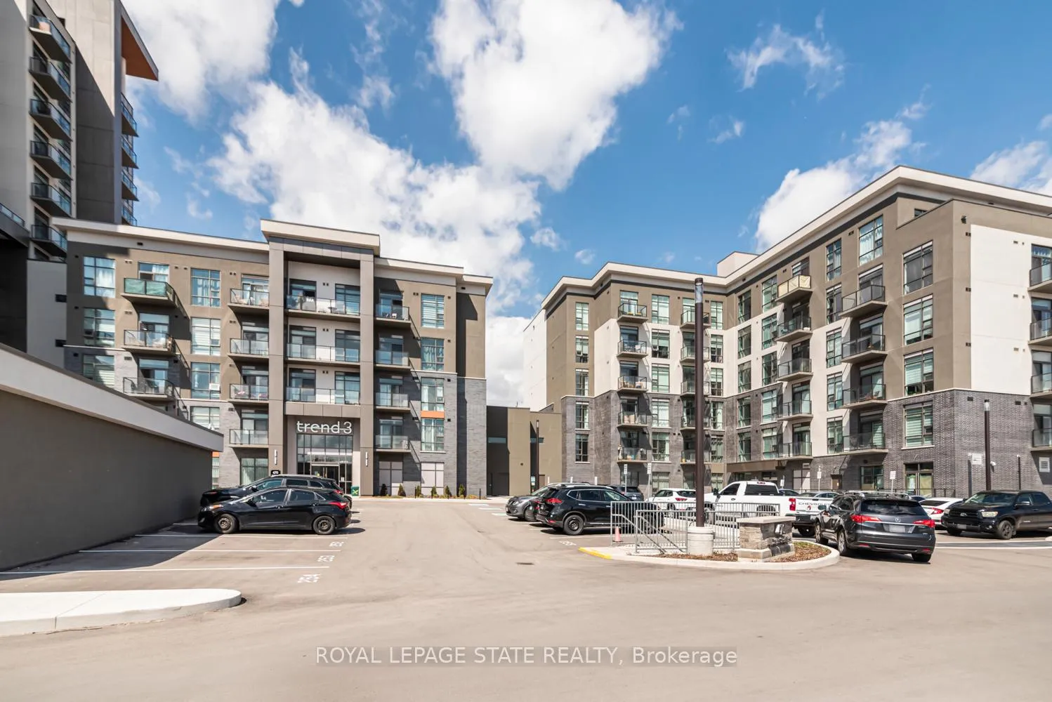 Photo 41 of Unit 1009, 470 Dundas Street E, Hamilton, Waterdown — HOMEH