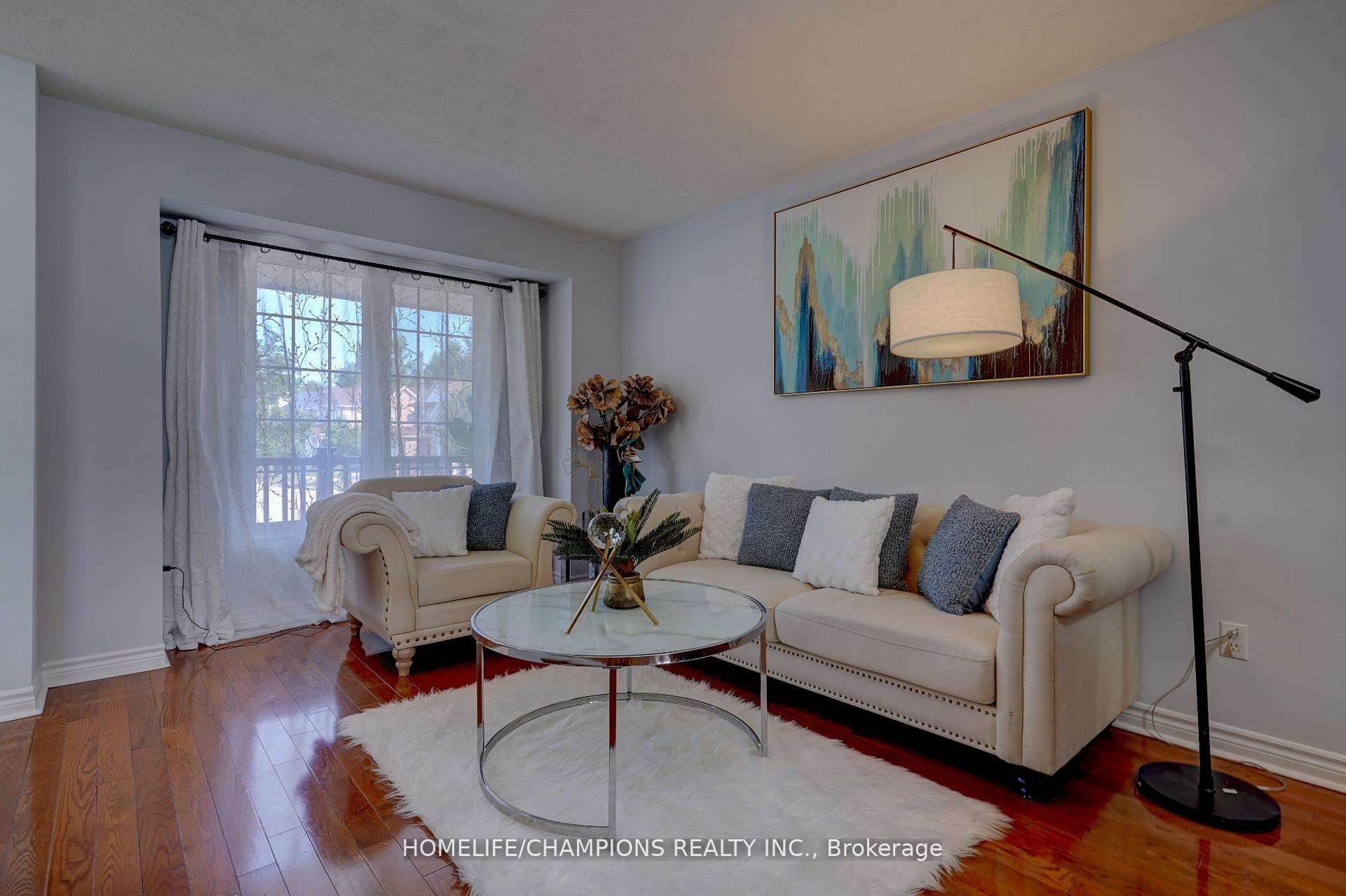 Photo 5 of 145 Raponi Circle, Scarborough, Rouge — HOMEH