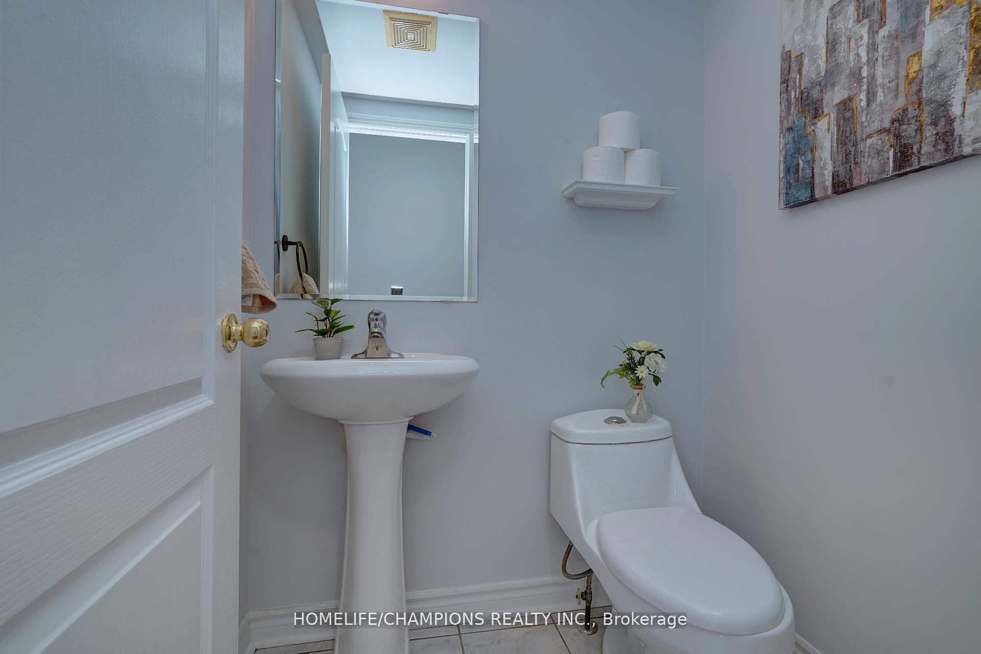Photo 11 of 145 Raponi Circle, Scarborough, Rouge — HOMEH