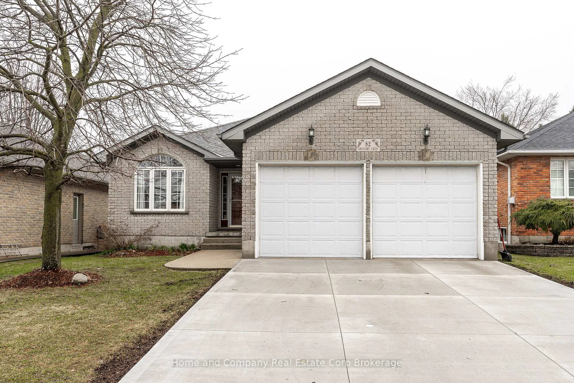 Photo 1 of 82 Gregory Crescent, Stratford — HOMEH