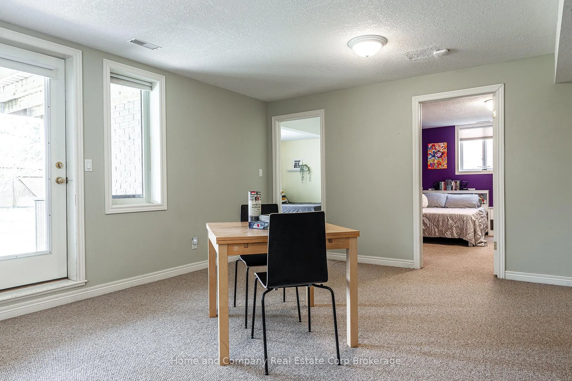 Photo 32 of 82 Gregory Crescent, Stratford — HOMEH