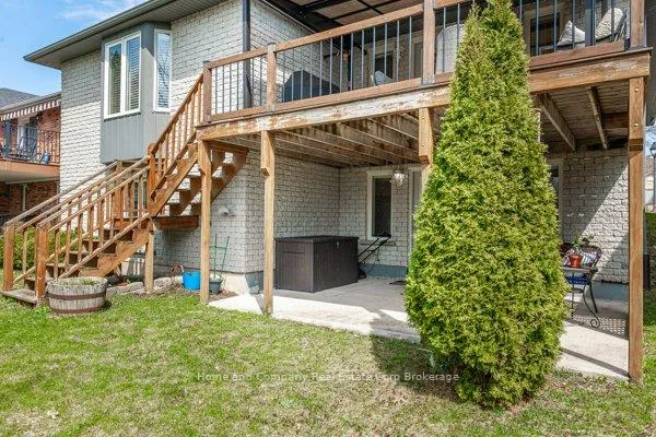 Photo 42 of 82 Gregory Crescent, Stratford — HOMEH