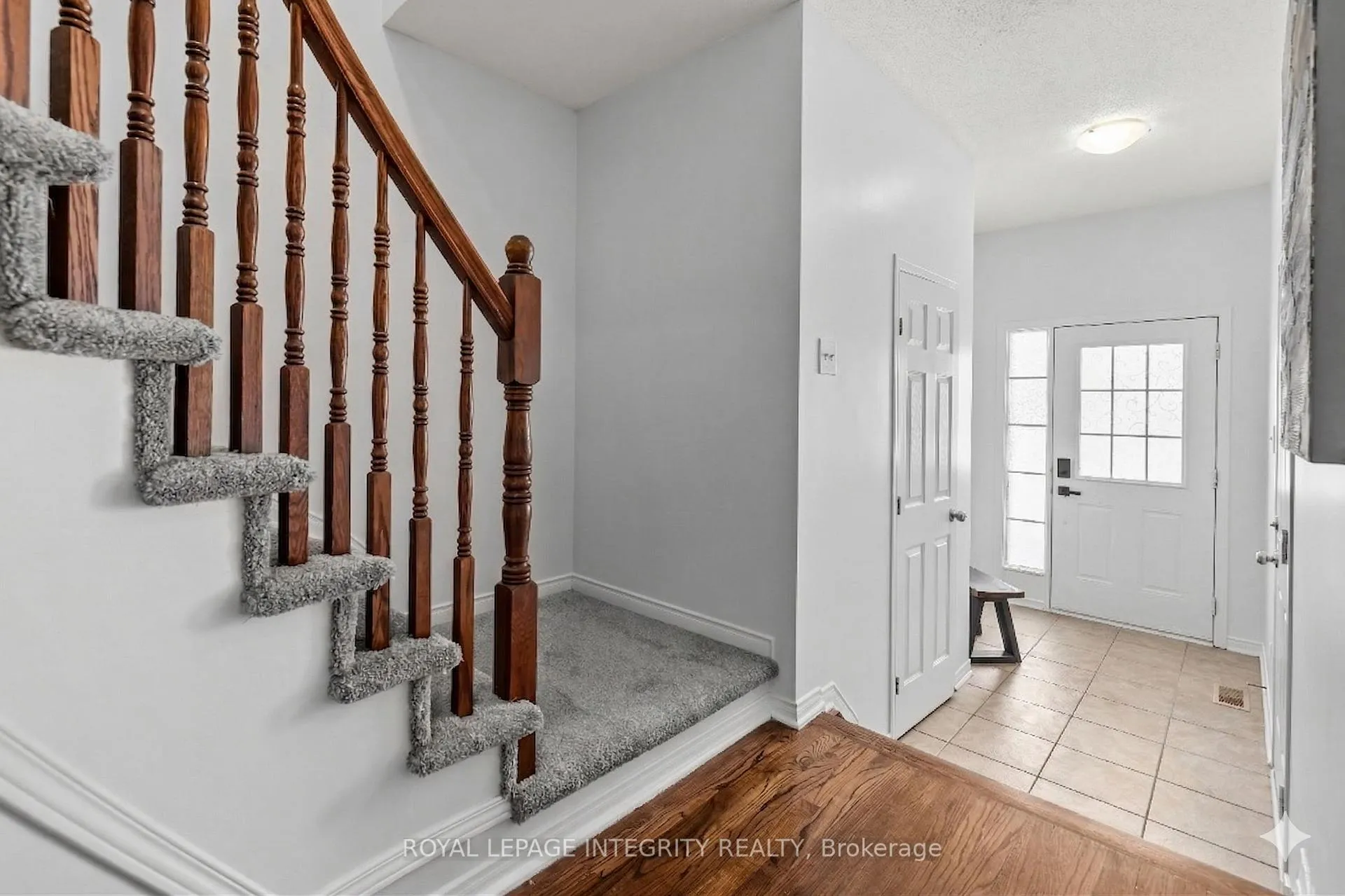 Photo 2 of 213 Opus Street, Ottawa, Kanata - Emerald Meadows/Trailwest — HOMEH
