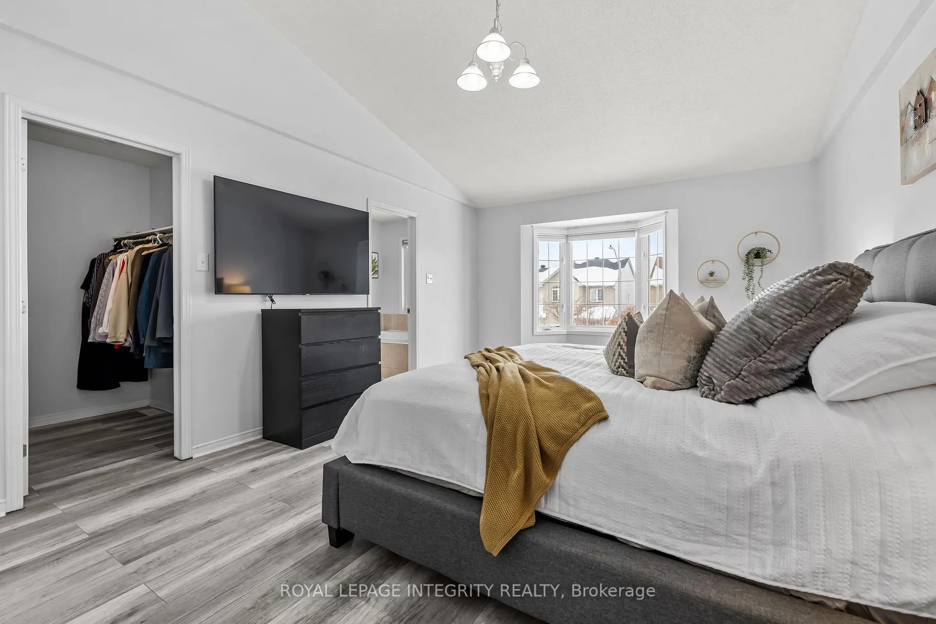Photo 16 of 213 Opus Street, Ottawa, Kanata - Emerald Meadows/Trailwest — HOMEH