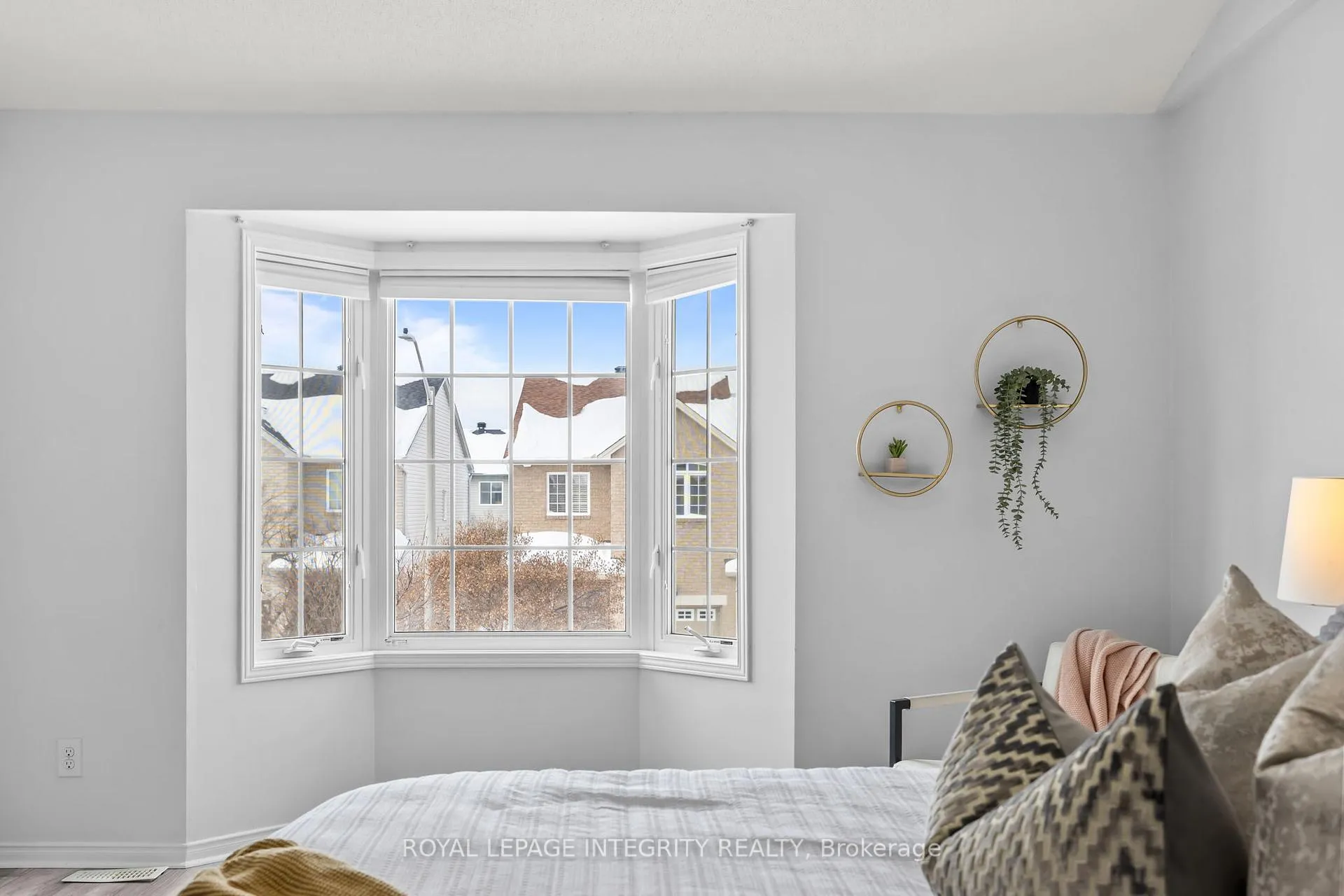 Photo 18 of 213 Opus Street, Ottawa, Kanata - Emerald Meadows/Trailwest — HOMEH