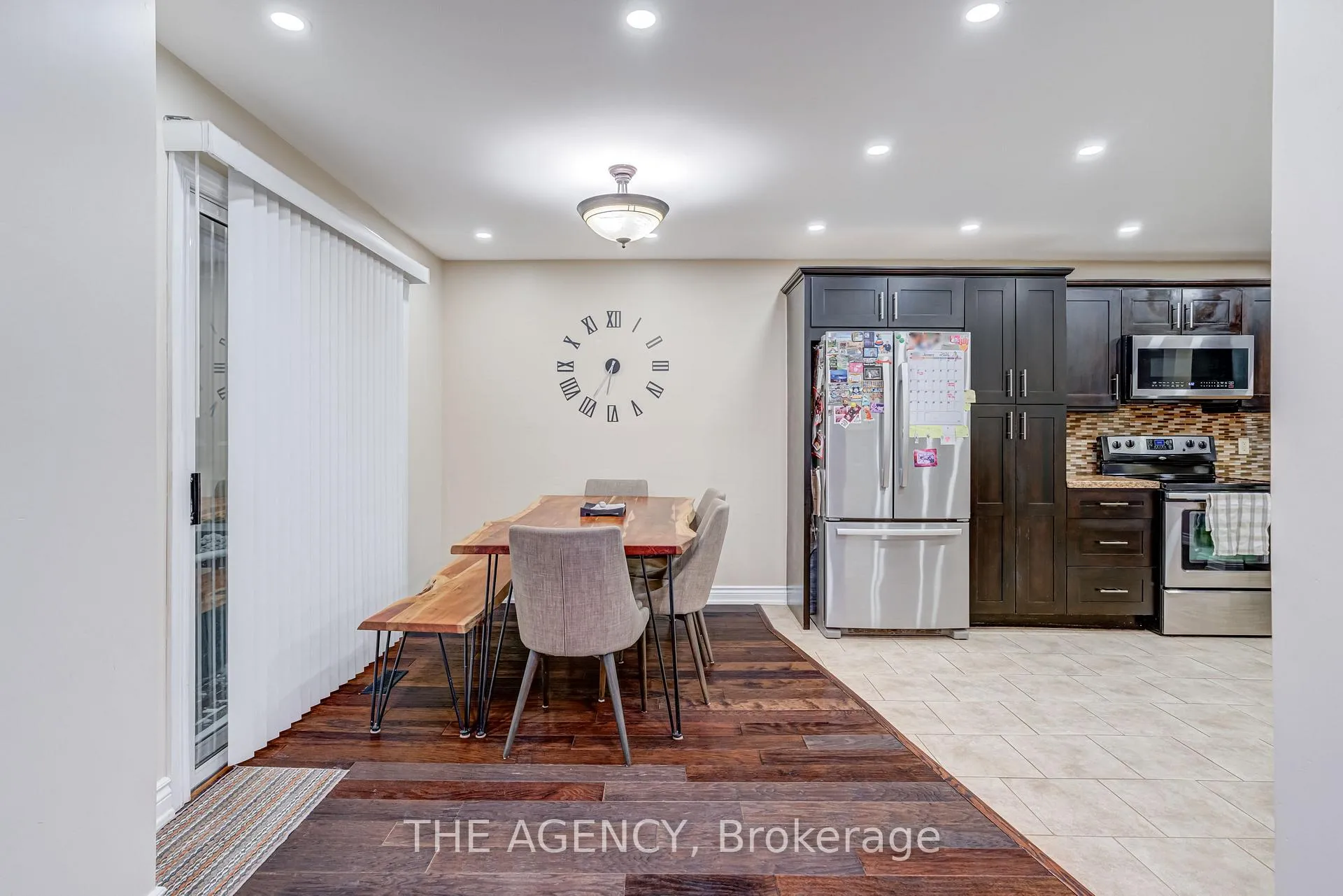 Photo 6 of 513 Alder Court, Pickering, Amberlea — HOMEH
