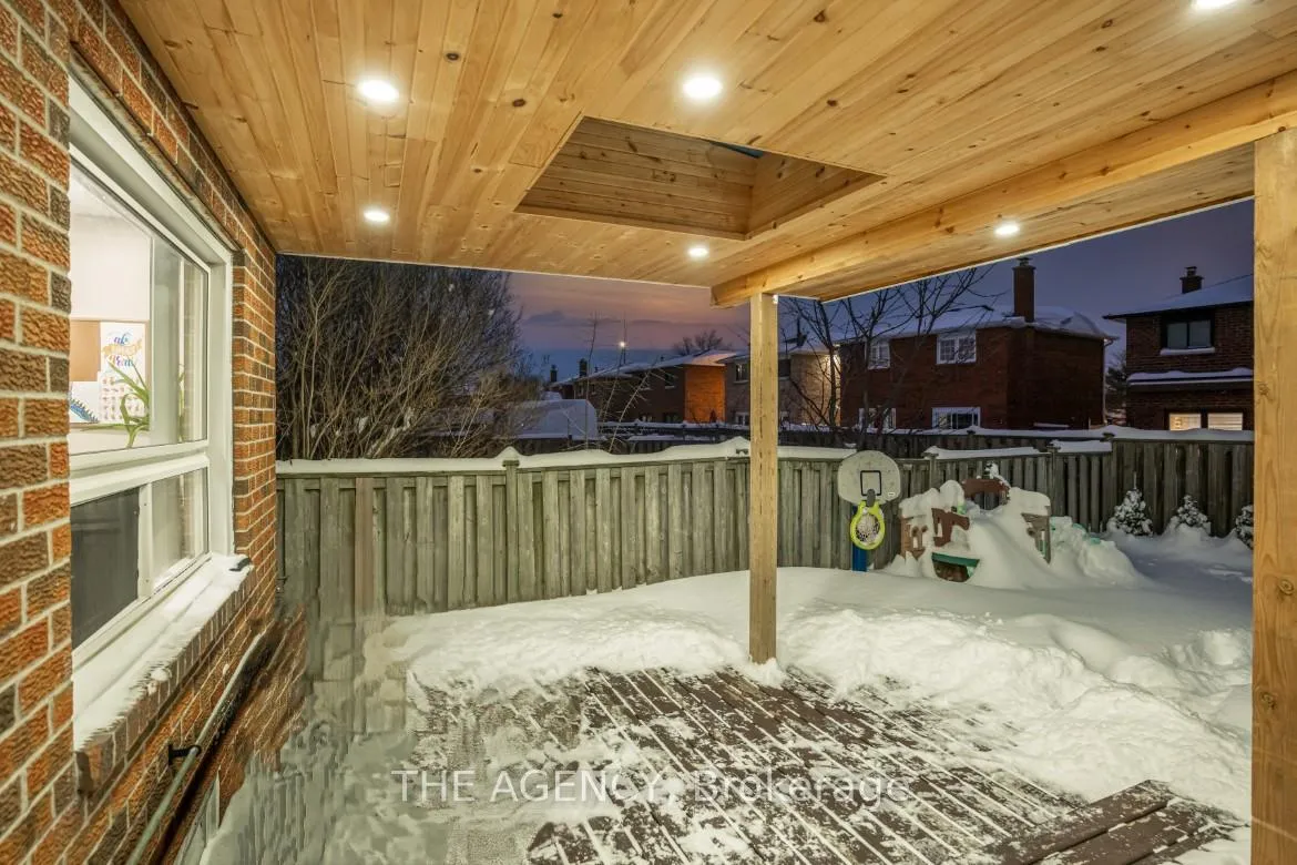 Photo 28 of 513 Alder Court, Pickering, Amberlea — HOMEH