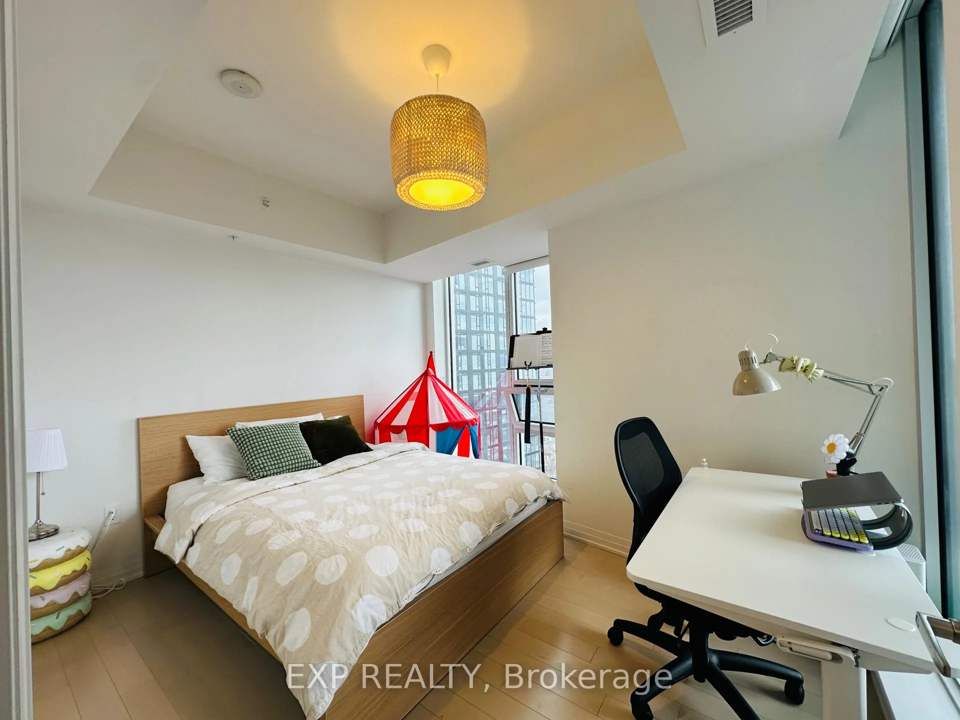 Photo 17 of Unit 1501, 805 Carling Avenue, Ottawa, West Centre Town — HOMEH