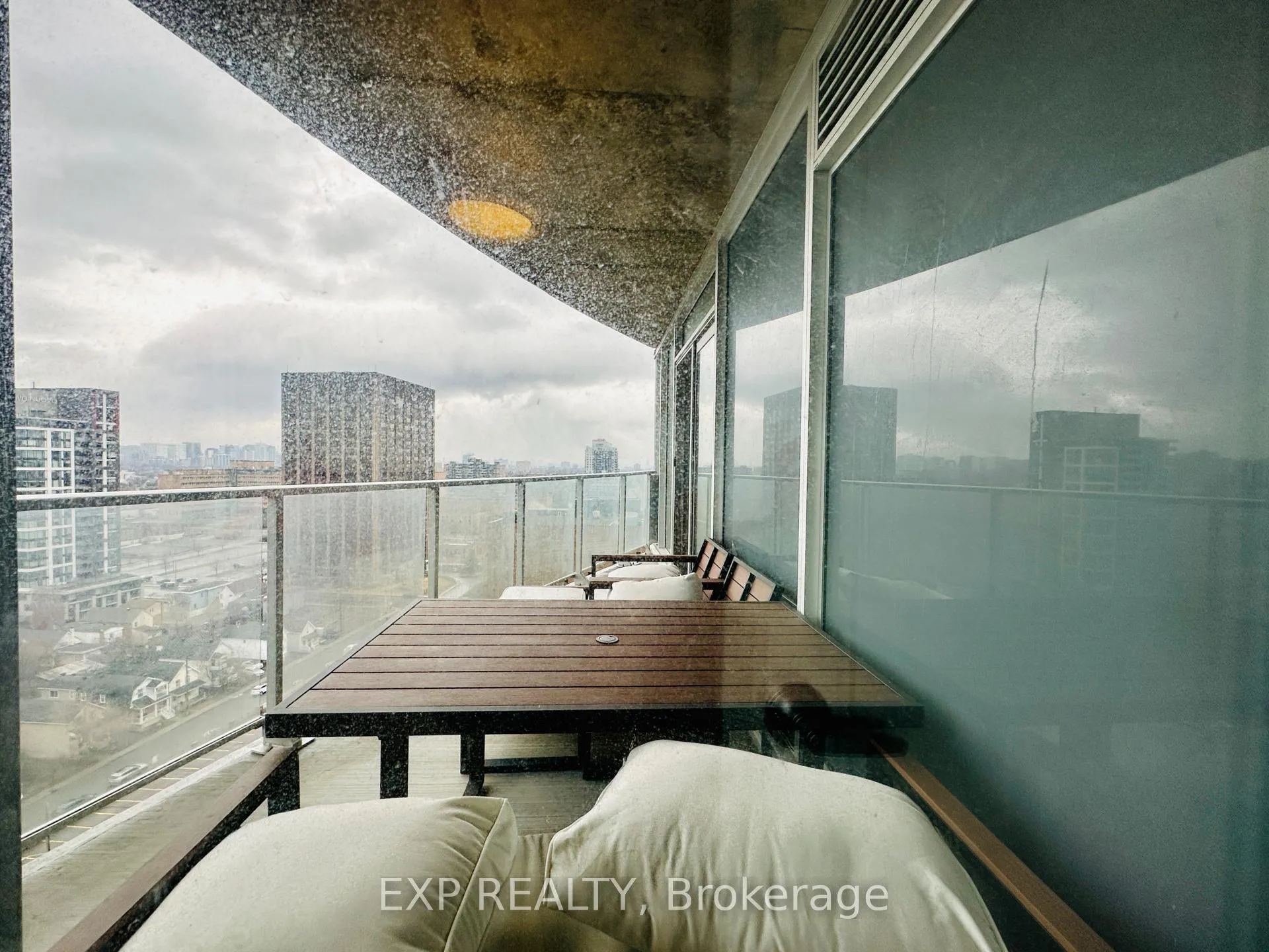 Photo 18 of Unit 1501, 805 Carling Avenue, Ottawa, West Centre Town — HOMEH