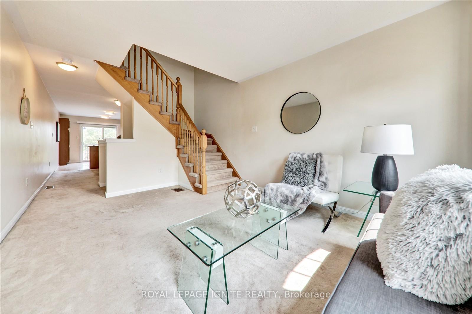 Photo 10 of 21 Ecopark Gate, Scarborough, Rouge — HOMEH