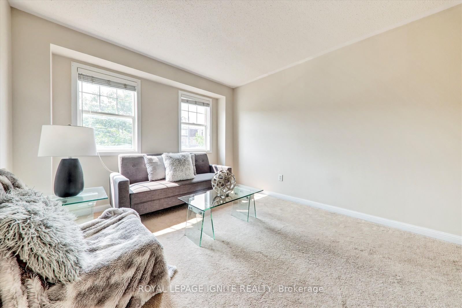 Photo 11 of 21 Ecopark Gate, Scarborough, Rouge — HOMEH
