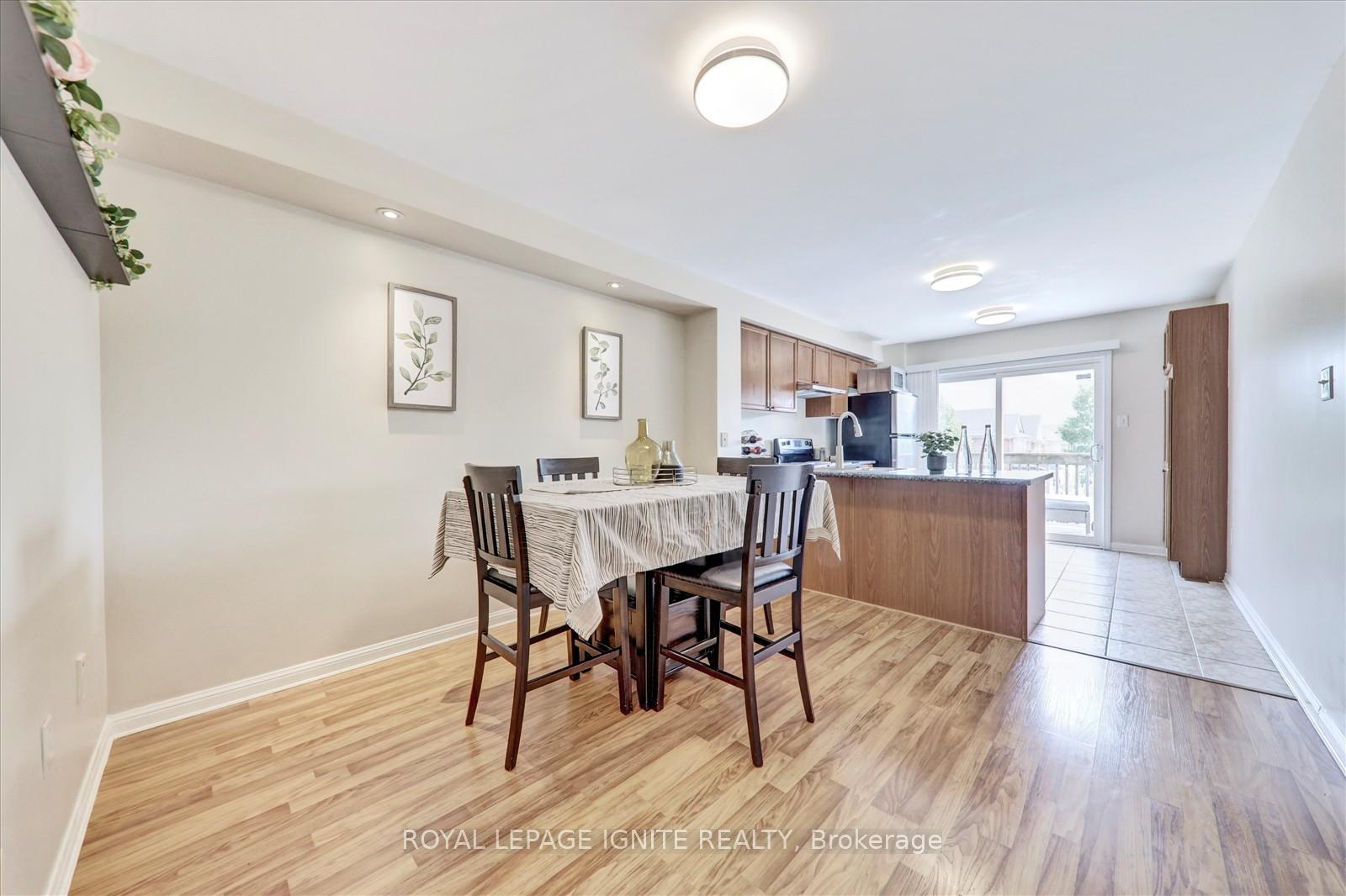Photo 33 of 21 Ecopark Gate, Scarborough, Rouge — HOMEH