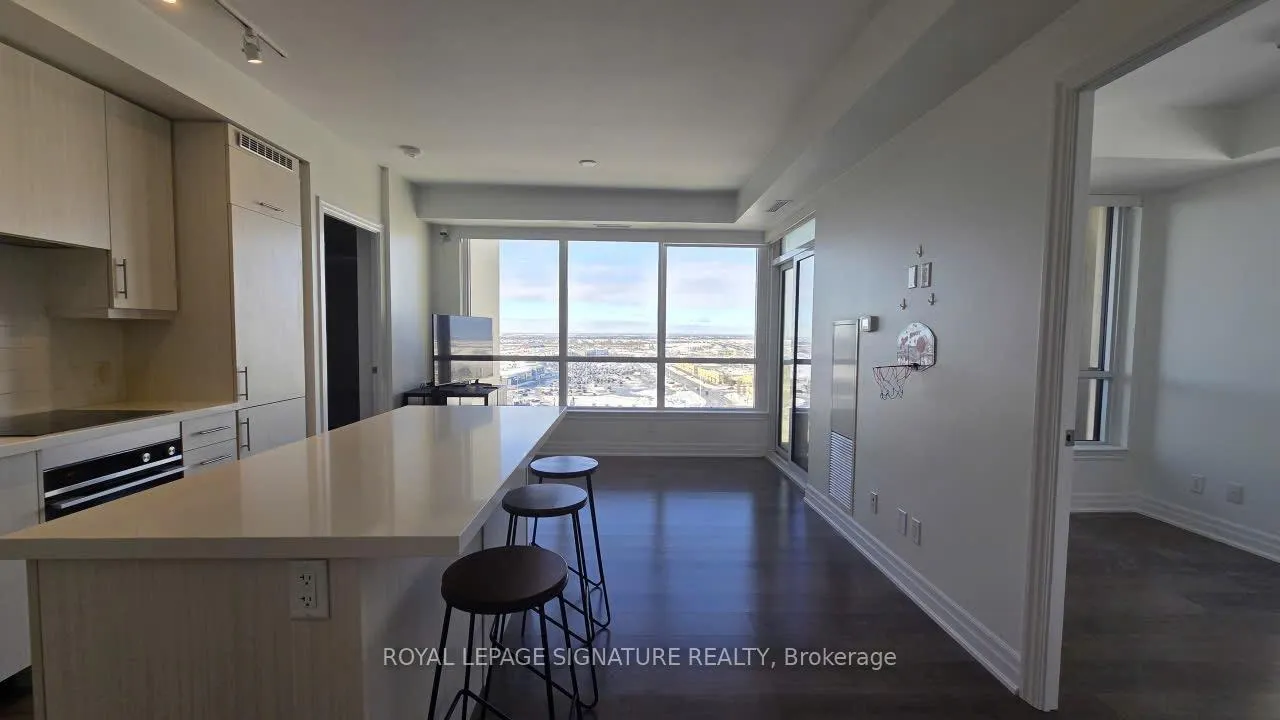 Photo 8 of Unit 1209, 9075 Jane Street, Vaughan, Concord — HOMEH