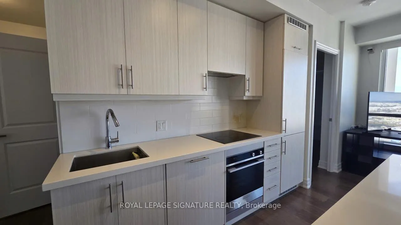 Photo 10 of Unit 1209, 9075 Jane Street, Vaughan, Concord — HOMEH