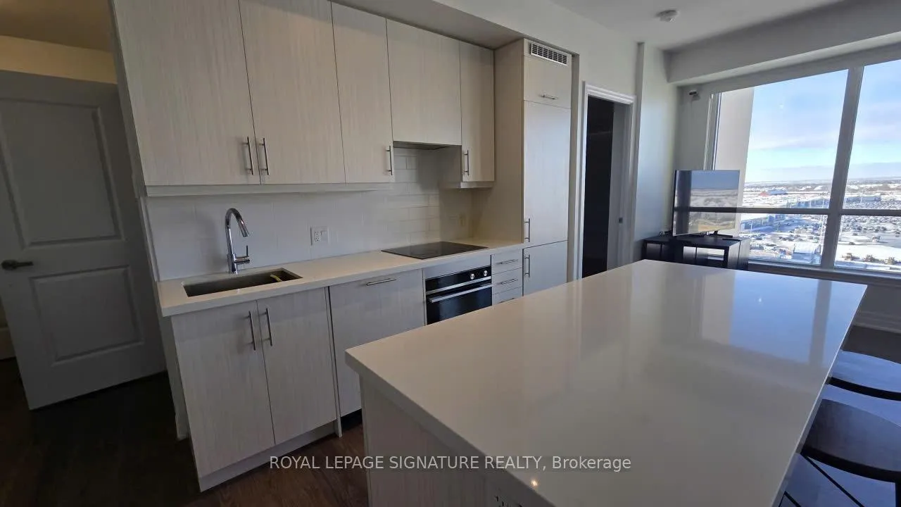 Photo 16 of Unit 1209, 9075 Jane Street, Vaughan, Concord — HOMEH