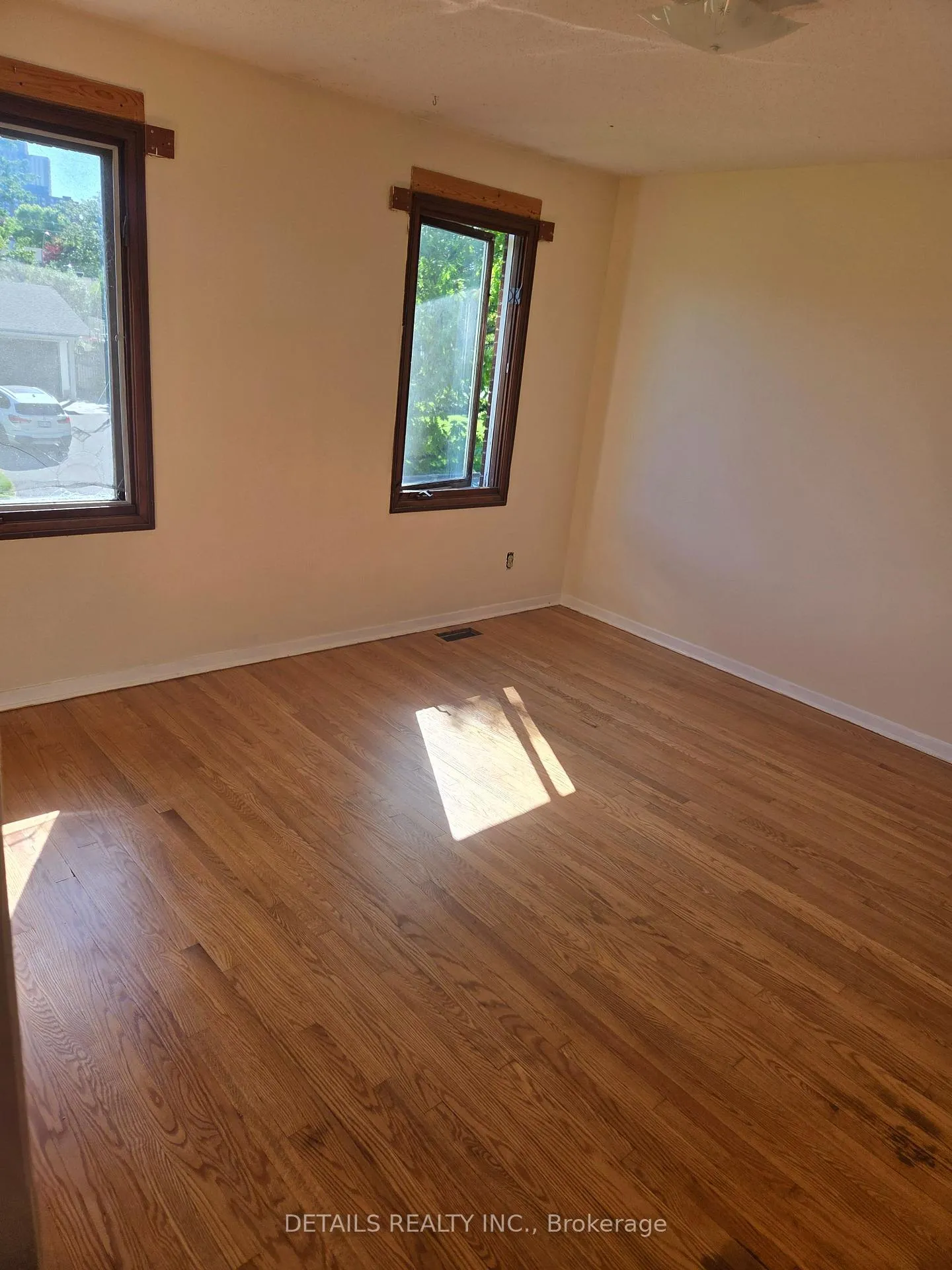 Photo 11 of 46 Beaumaris Drive, Ottawa, Bruce Farm/Graham Park/Qualicum/Bellands — HOMEH