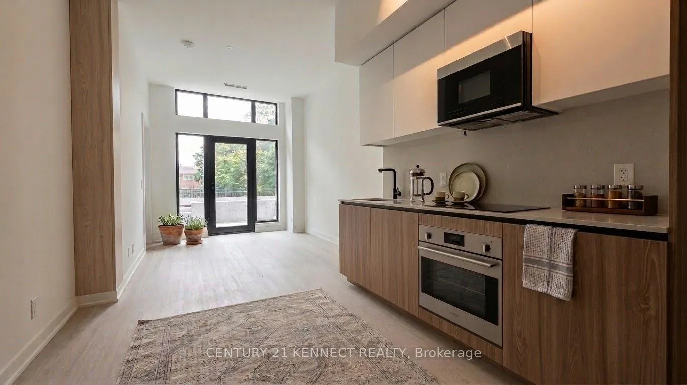 Photo 3 of Unit 101, 699 Sheppard Avenue E, North York, Bayview Village — HOMEH
