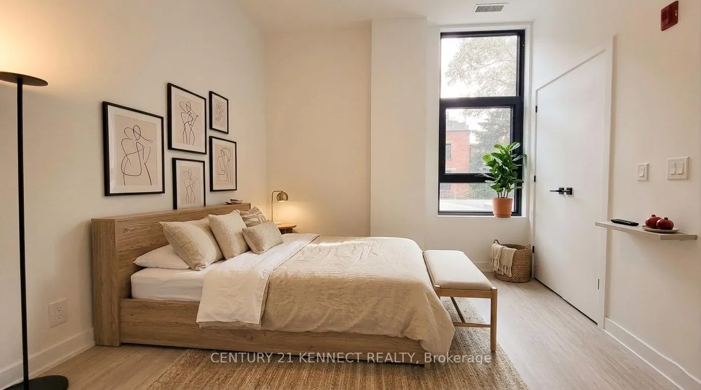 Photo 6 of Unit 101, 699 Sheppard Avenue E, North York, Bayview Village — HOMEH