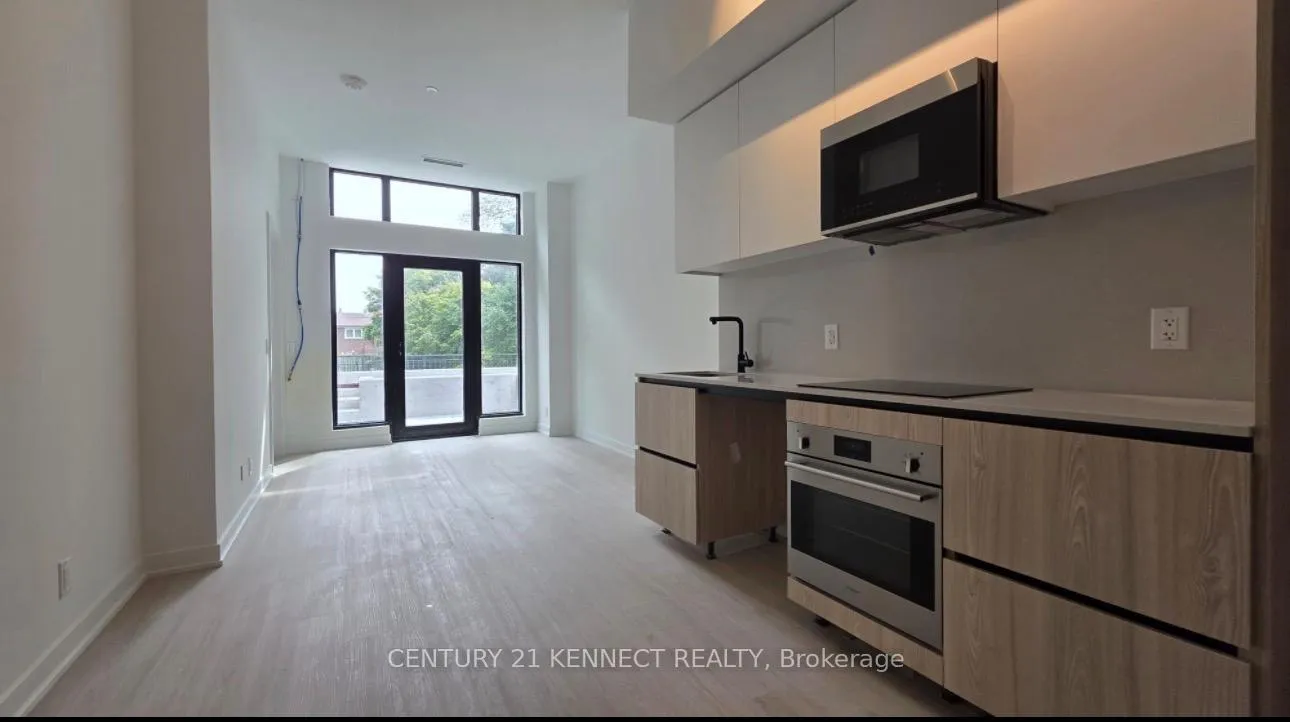 Photo 15 of Unit 101, 699 Sheppard Avenue E, North York, Bayview Village — HOMEH