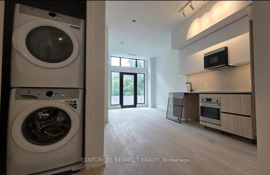 Photo 18 of Unit 101, 699 Sheppard Avenue E, North York, Bayview Village — HOMEH