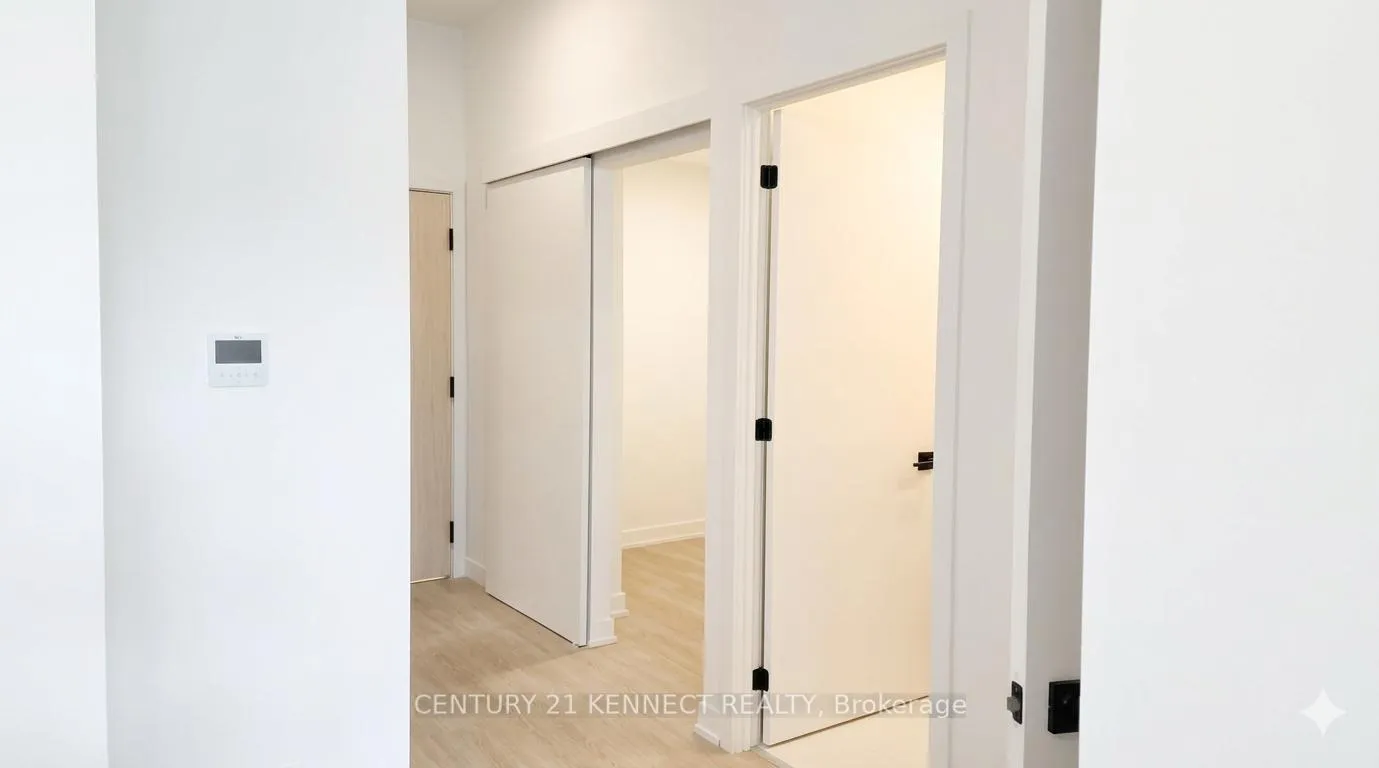 Photo 19 of Unit 101, 699 Sheppard Avenue E, North York, Bayview Village — HOMEH