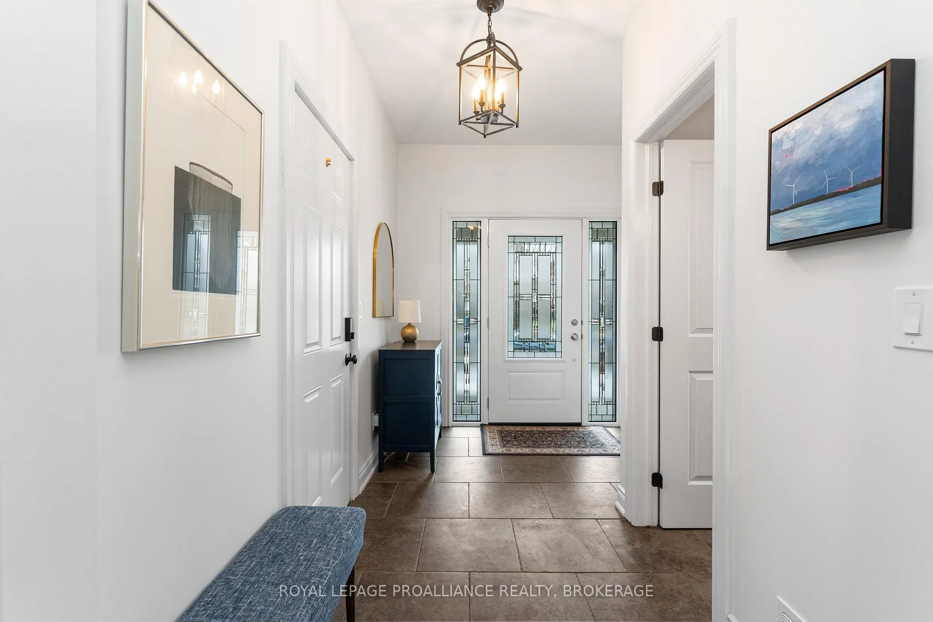 Photo 10 of 685 Fieldstone Drive, Kingston, Kingston East (Incl Barret Crt) — HOMEH