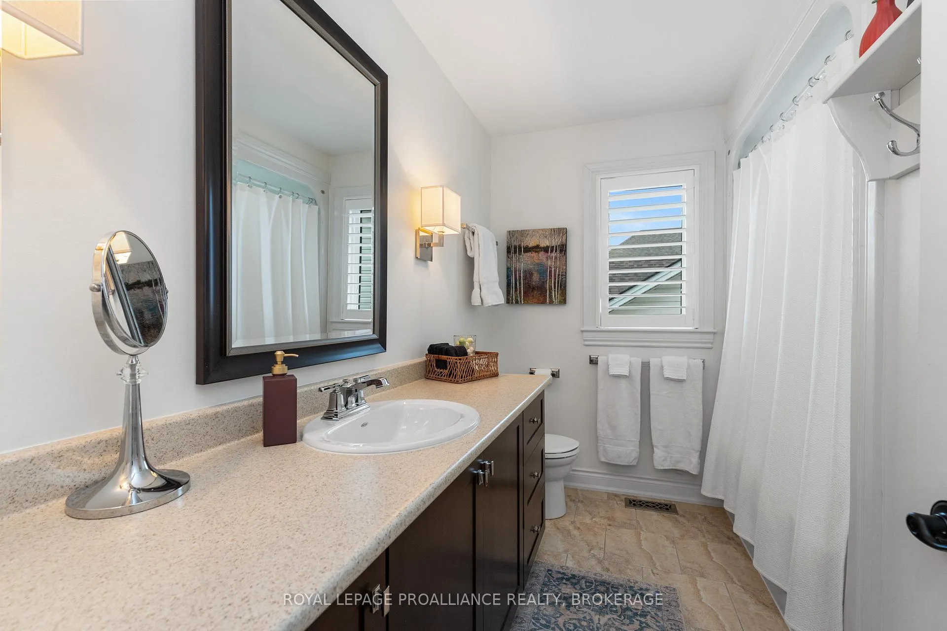 Photo 32 of 685 Fieldstone Drive, Kingston, Kingston East (Incl Barret Crt) — HOMEH