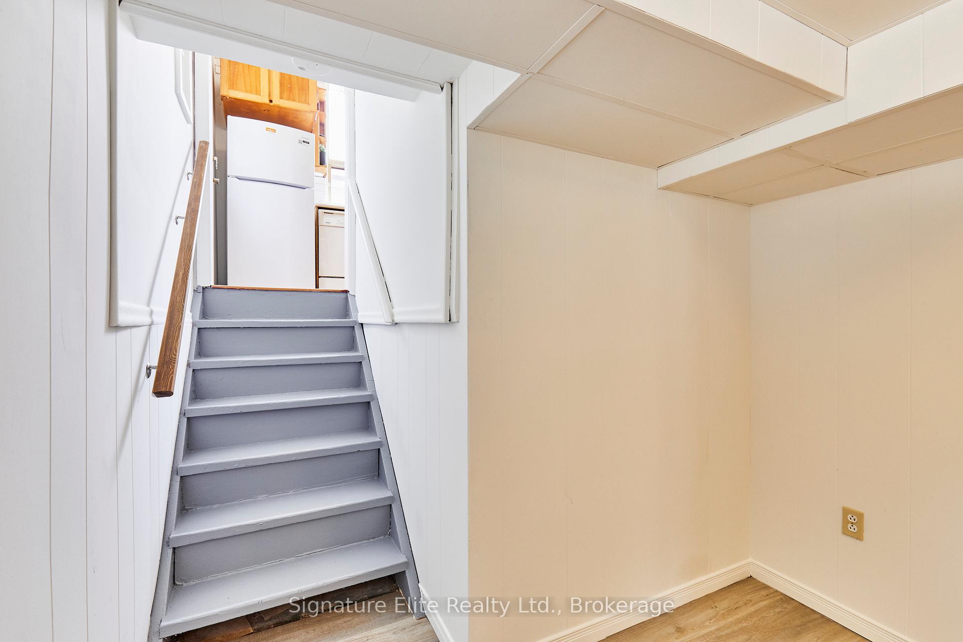 Photo 23 of 25 Farmbrook Road, Scarborough, Woburn — HOMEH