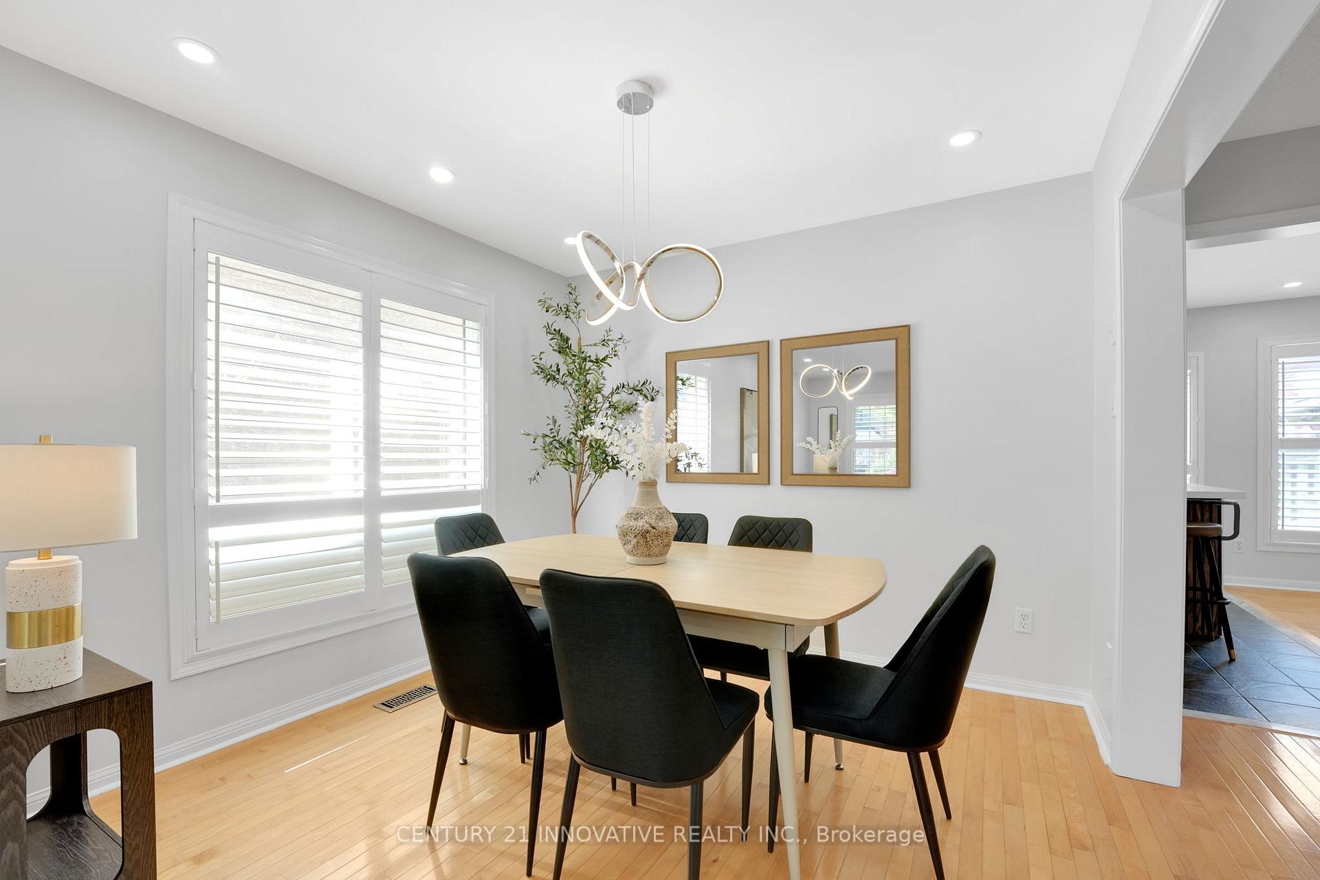 Photo 7 of 12 Knotwood Crescent, Scarborough, Rouge — HOMEH
