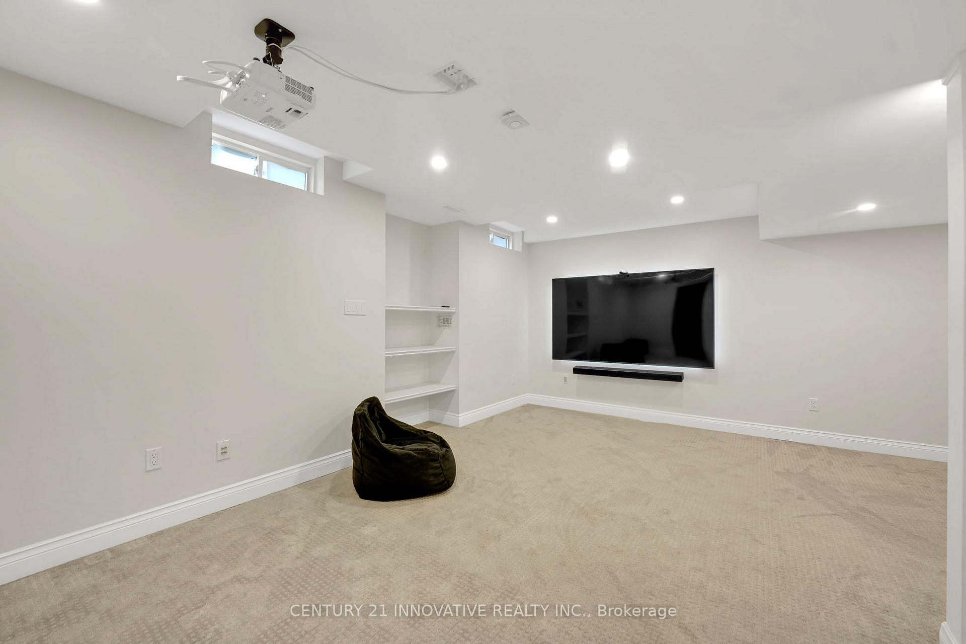 Photo 42 of 12 Knotwood Crescent, Scarborough, Rouge — HOMEH