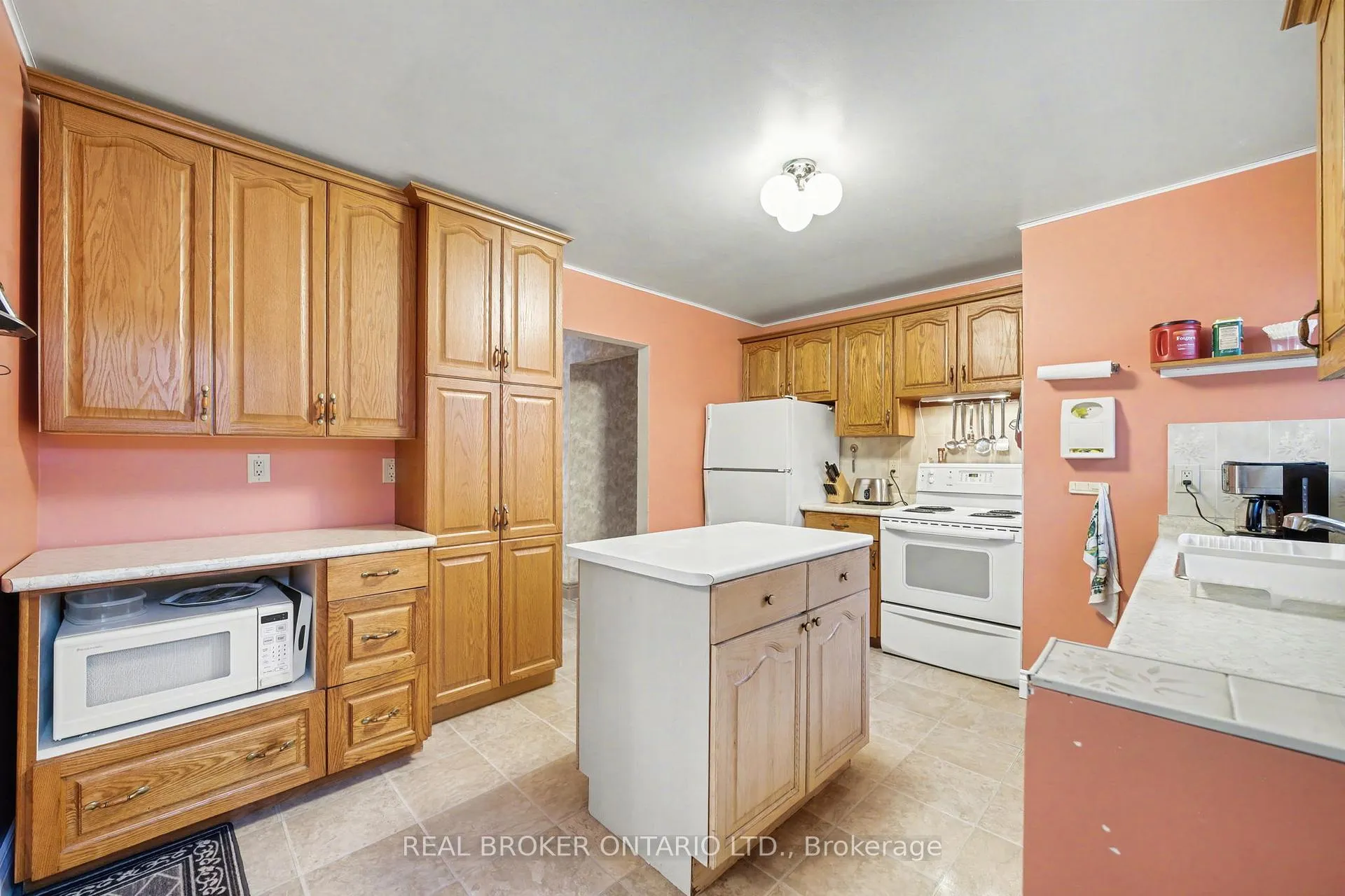Photo 14 of 40 Flavian Crescent, Brampton, Southgate — HOMEH