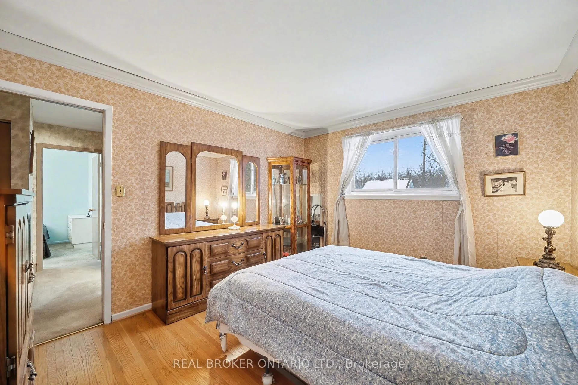 Photo 16 of 40 Flavian Crescent, Brampton, Southgate — HOMEH
