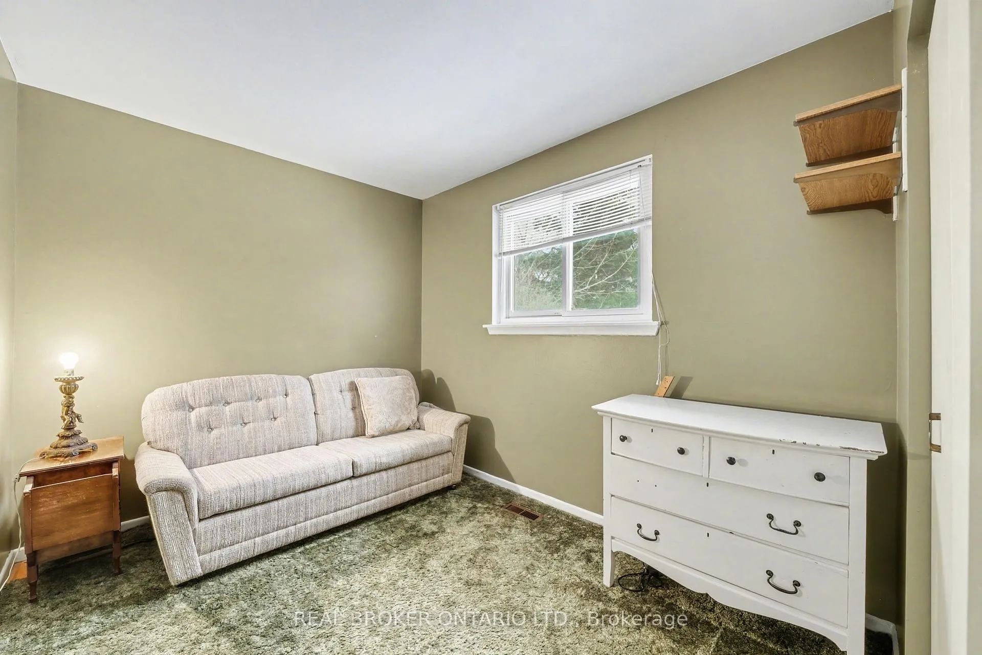 Photo 22 of 40 Flavian Crescent, Brampton, Southgate — HOMEH