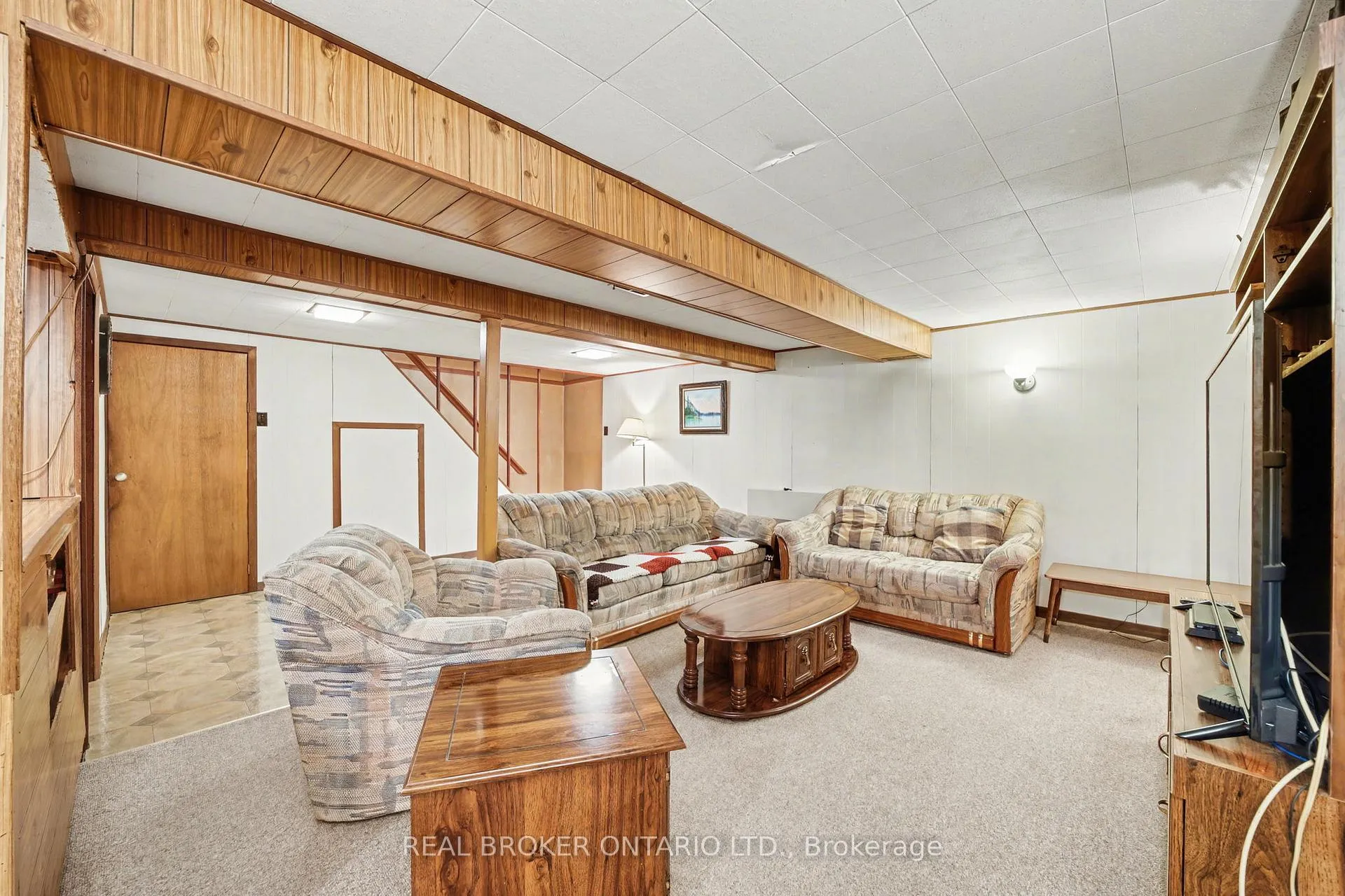 Photo 24 of 40 Flavian Crescent, Brampton, Southgate — HOMEH