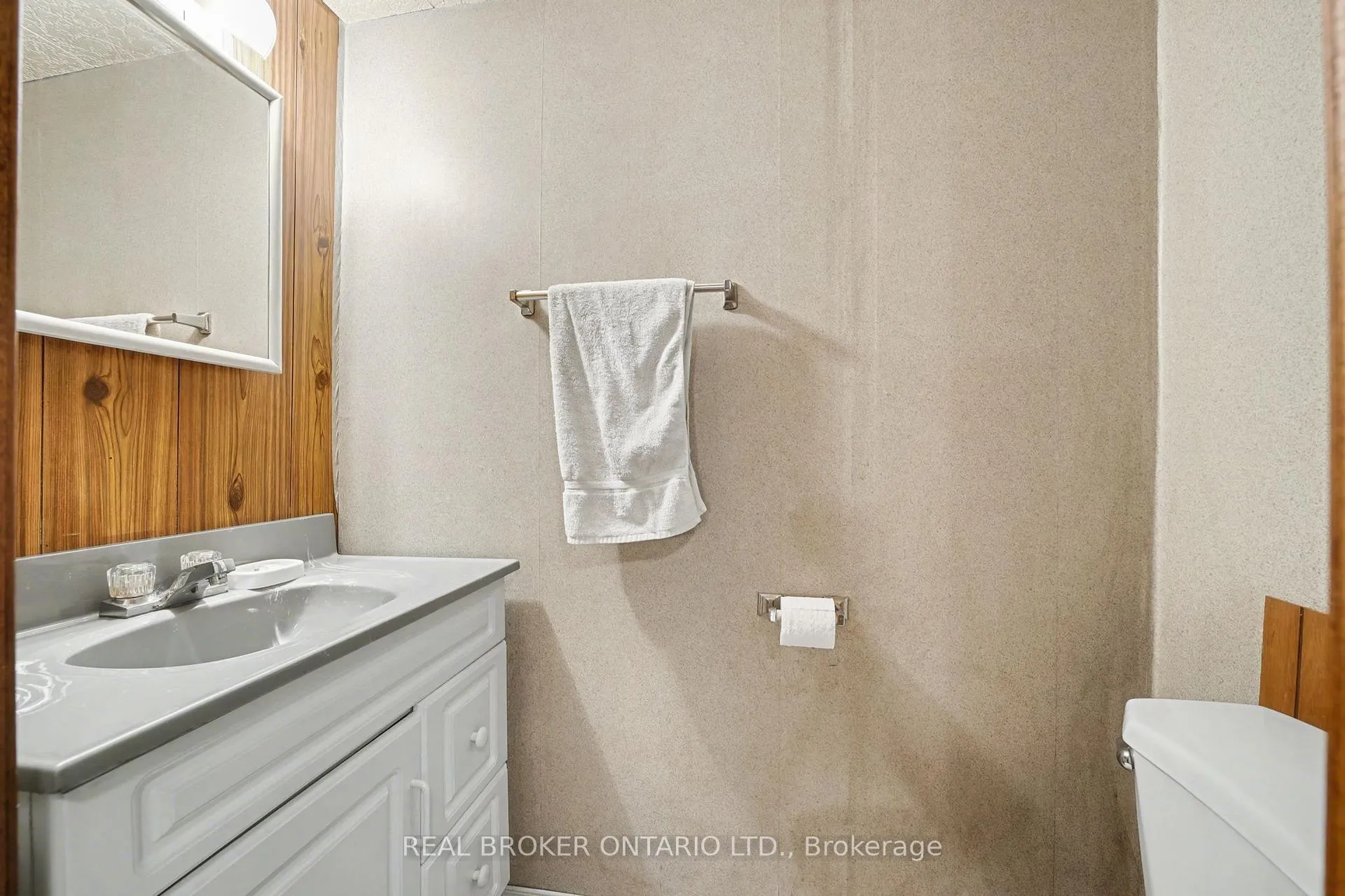 Photo 30 of 40 Flavian Crescent, Brampton, Southgate — HOMEH