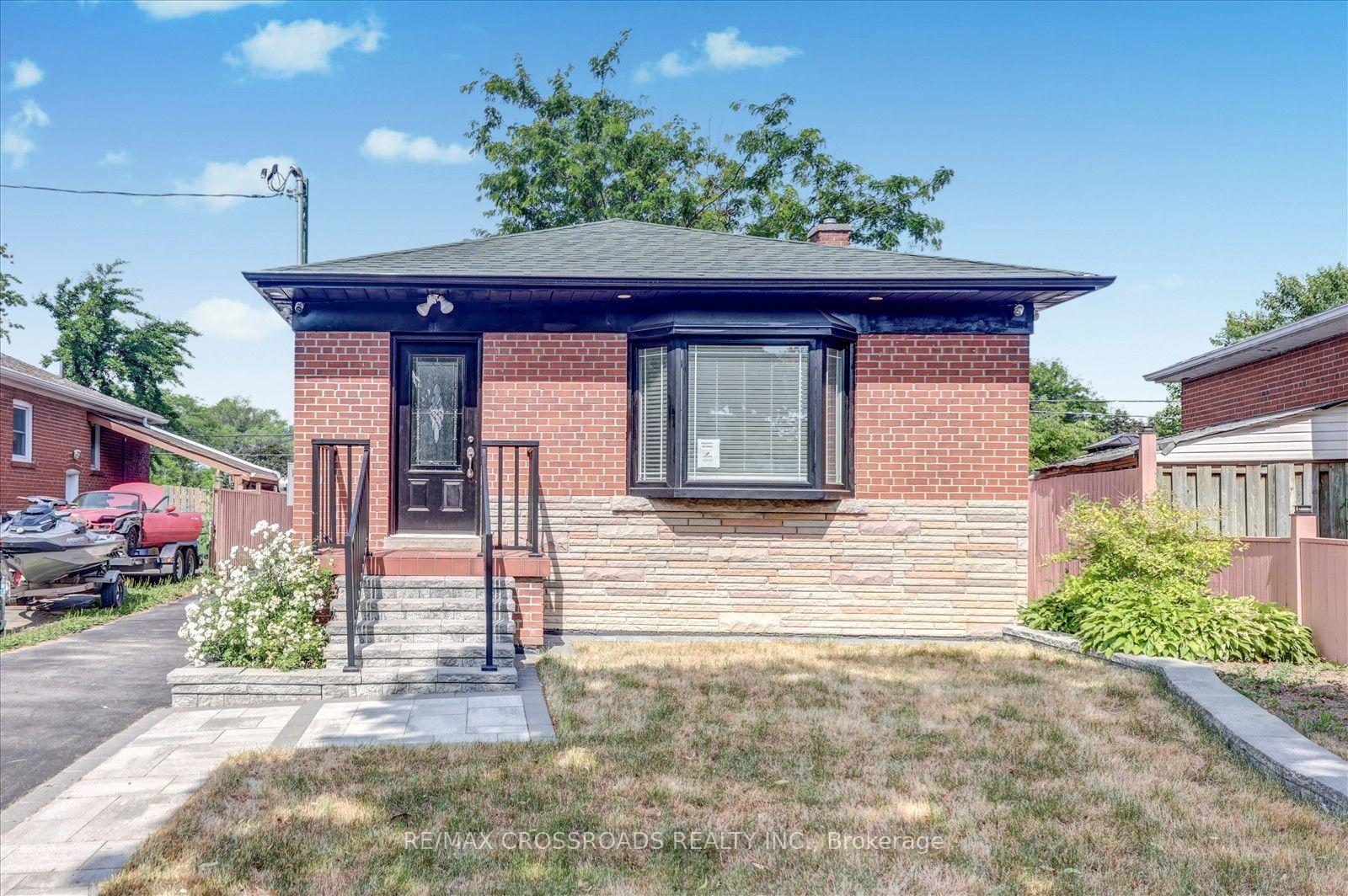 Front of 31 Benlight Crescent