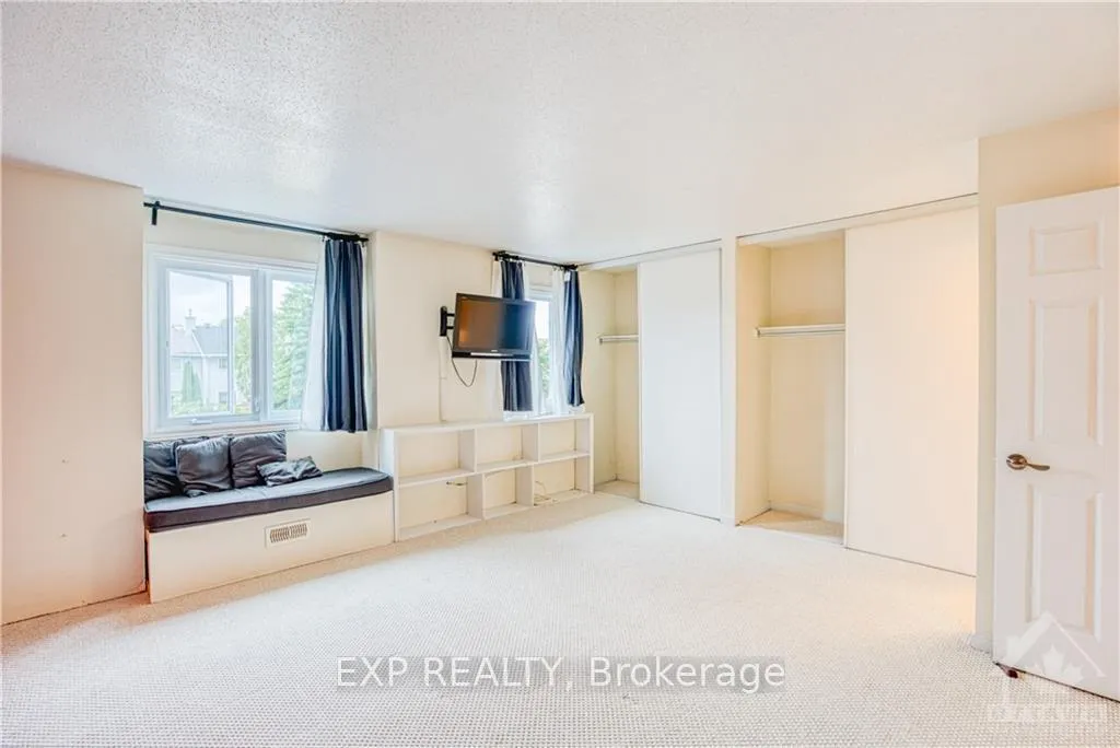 Photo 7 of 55 Royal Field Crescent, Ottawa, Barrhaven - Longfields — HOMEH